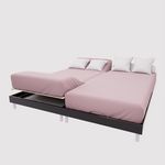 SOLEIL D'OCRE Drap housse en coton 57 fils UNI, par Soleil d'ocre. Coloris disponibles : Marron, Rose, Gris, Bleu, Rouge, Vert, Blanc, Jaune, Beige, Noir