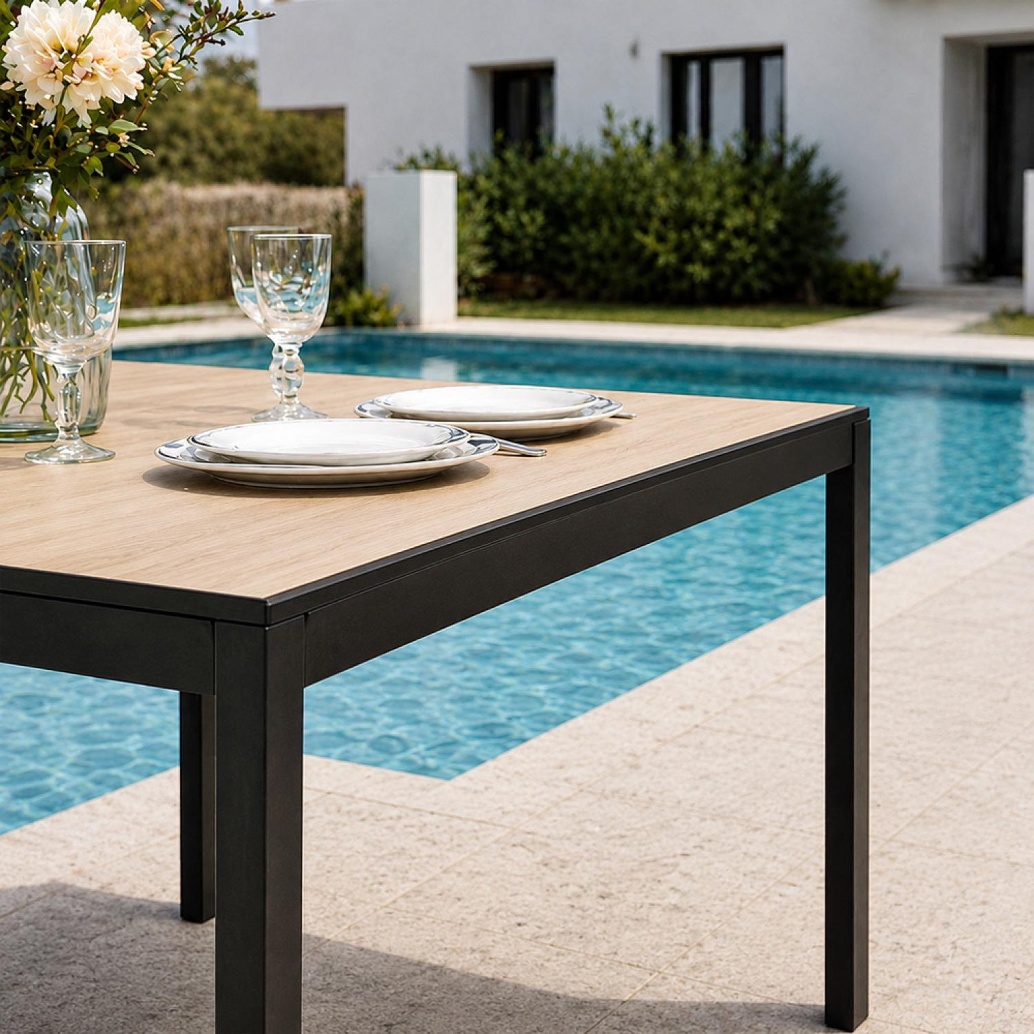 Voir la diapositive 6 : CONCEPT USINE Table de jardin 240cm 10 personnes avec plateau en verre trempé effet bois brisbane