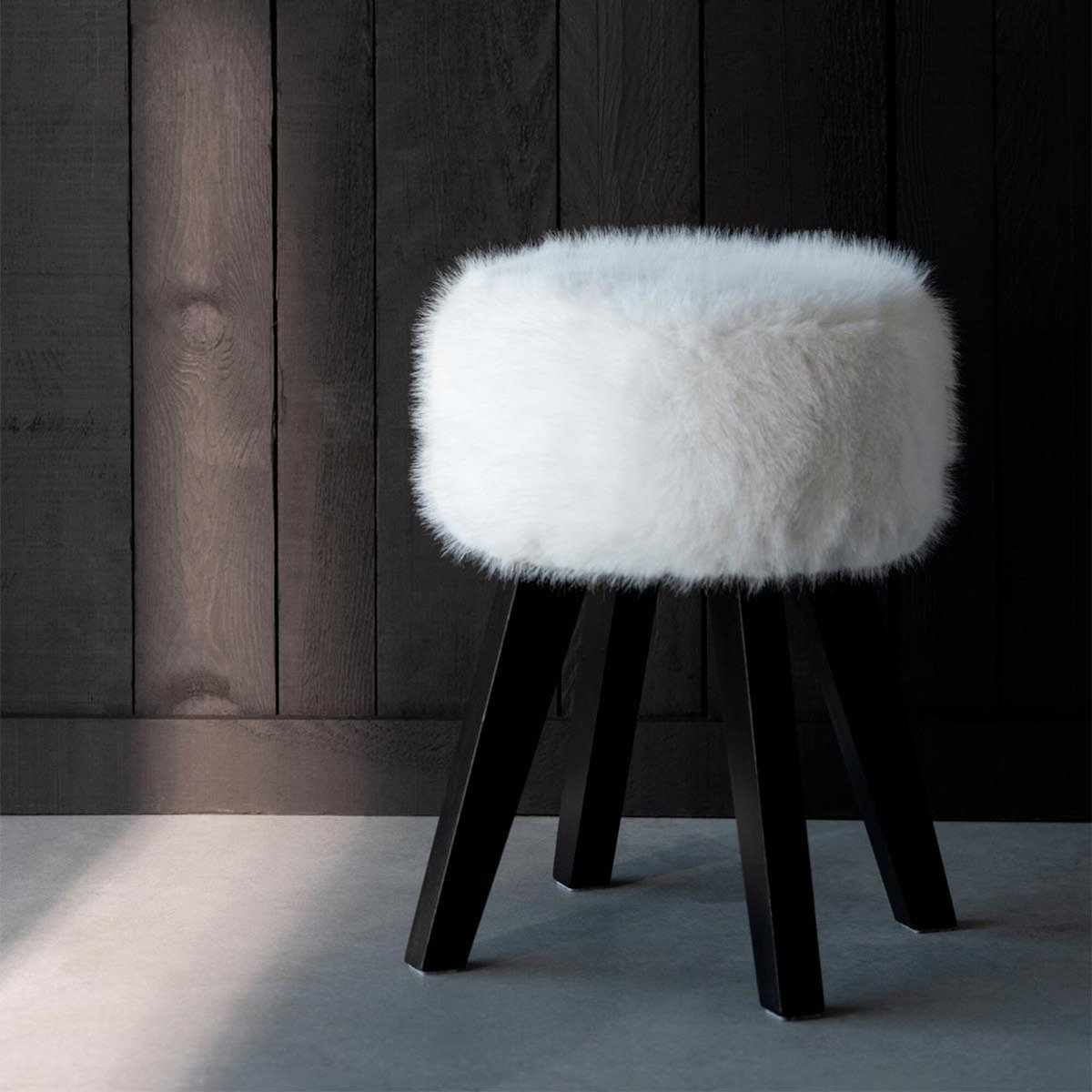 Paris Prix Tabouret Imitation Fourrure  Bun  30cm Blanc