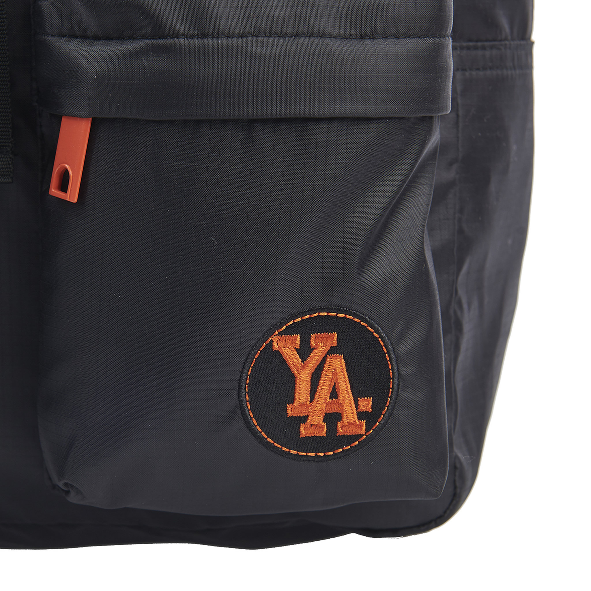 Voir la diapositive 5 : YOUNG'S ATTITUDE Sac à dos noir et orange avec compartiment pour ordinateur Vintage
