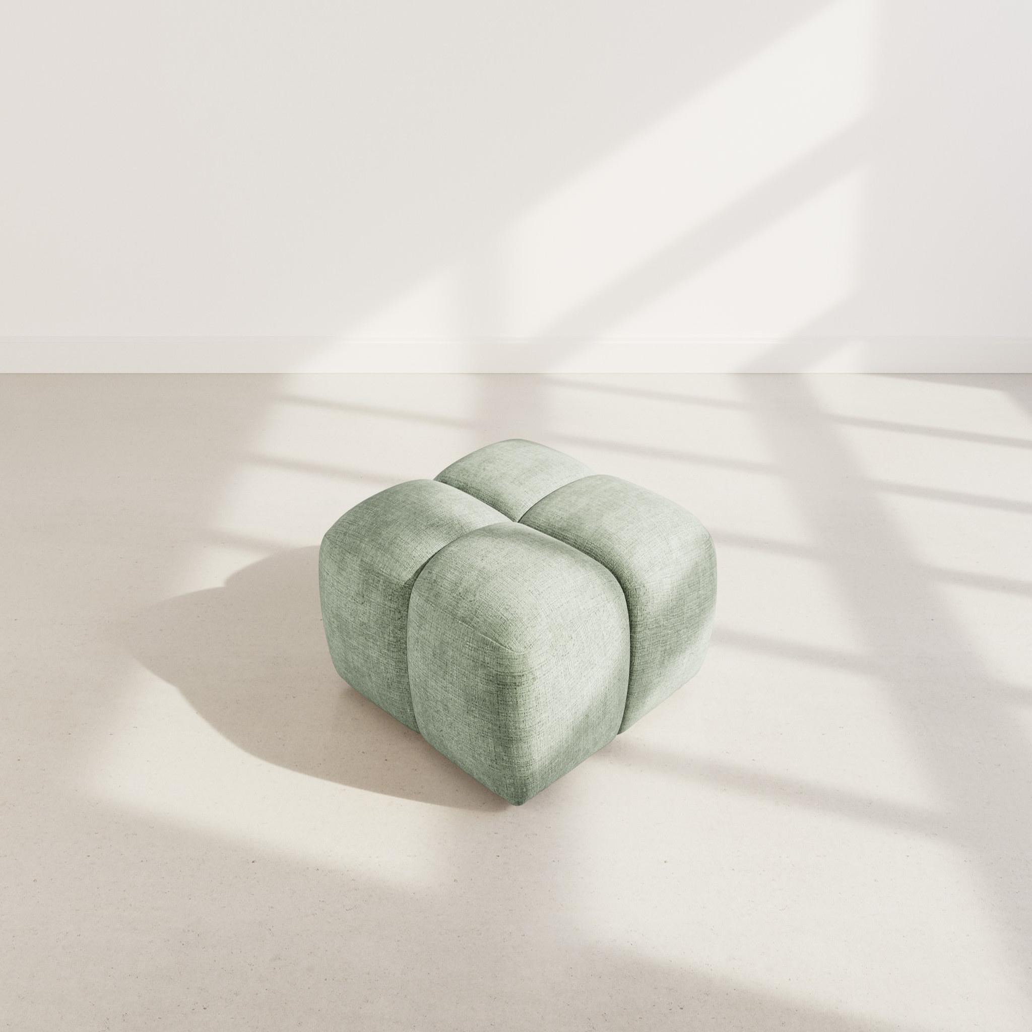 Voir la diapositive 3 : BEST MOBILIER Grace - pouf en velours texturé