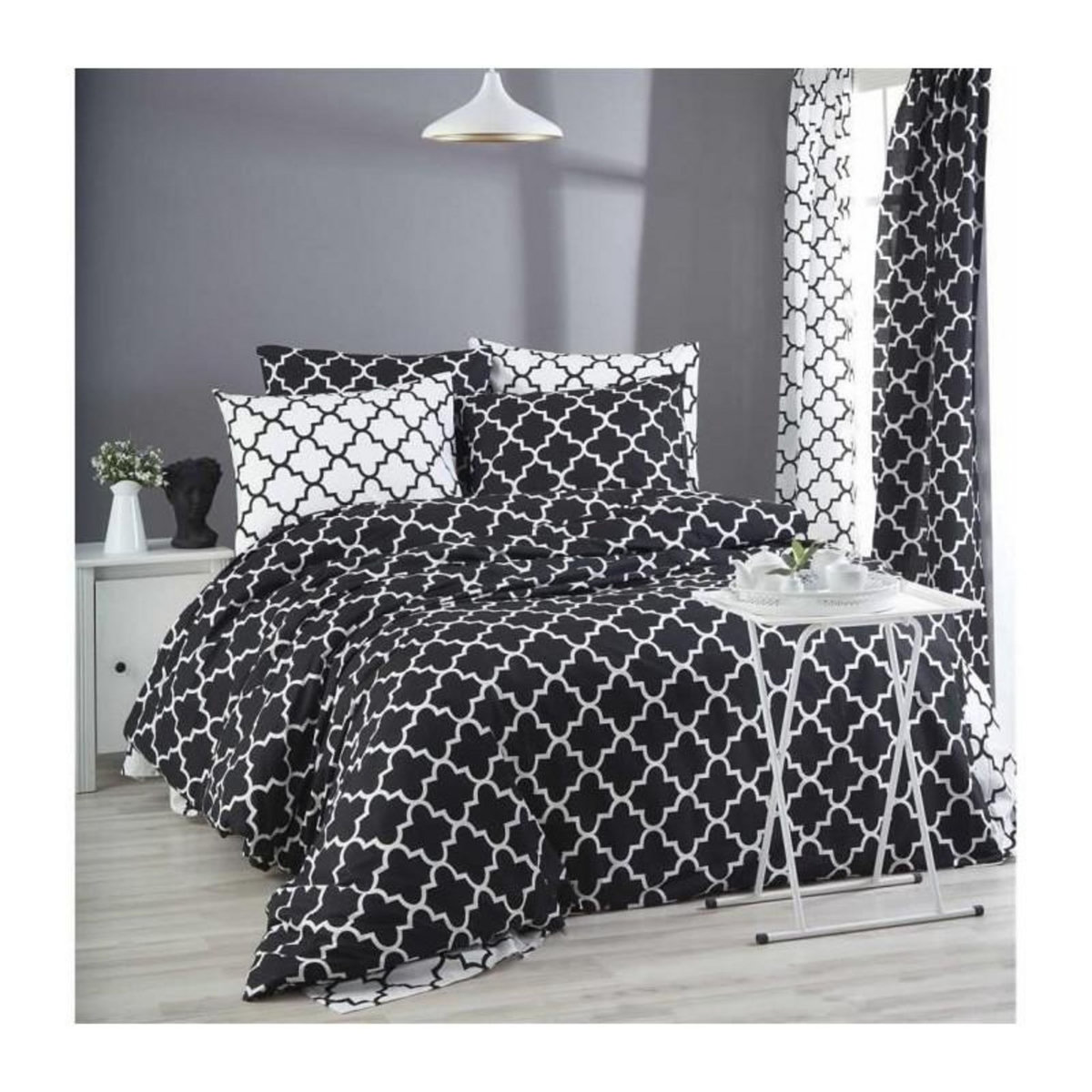 GENERIQUE Parure de lit - 1 housse de couette 220 x 240 cm + 2 taies d'oreiller 60 x 60 cm - 100% coton renforcé - Noir