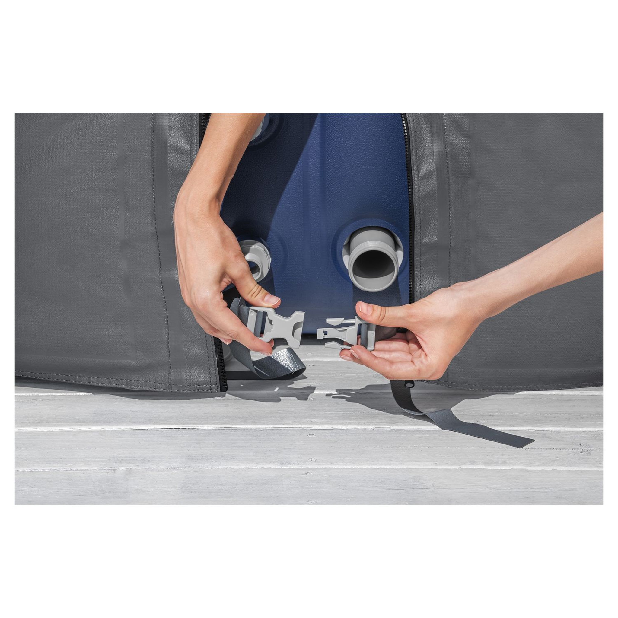 Voir la diapositive 4 : BESTWAY Couverture thermique pour spa carré - 180x180x71cm - Gris