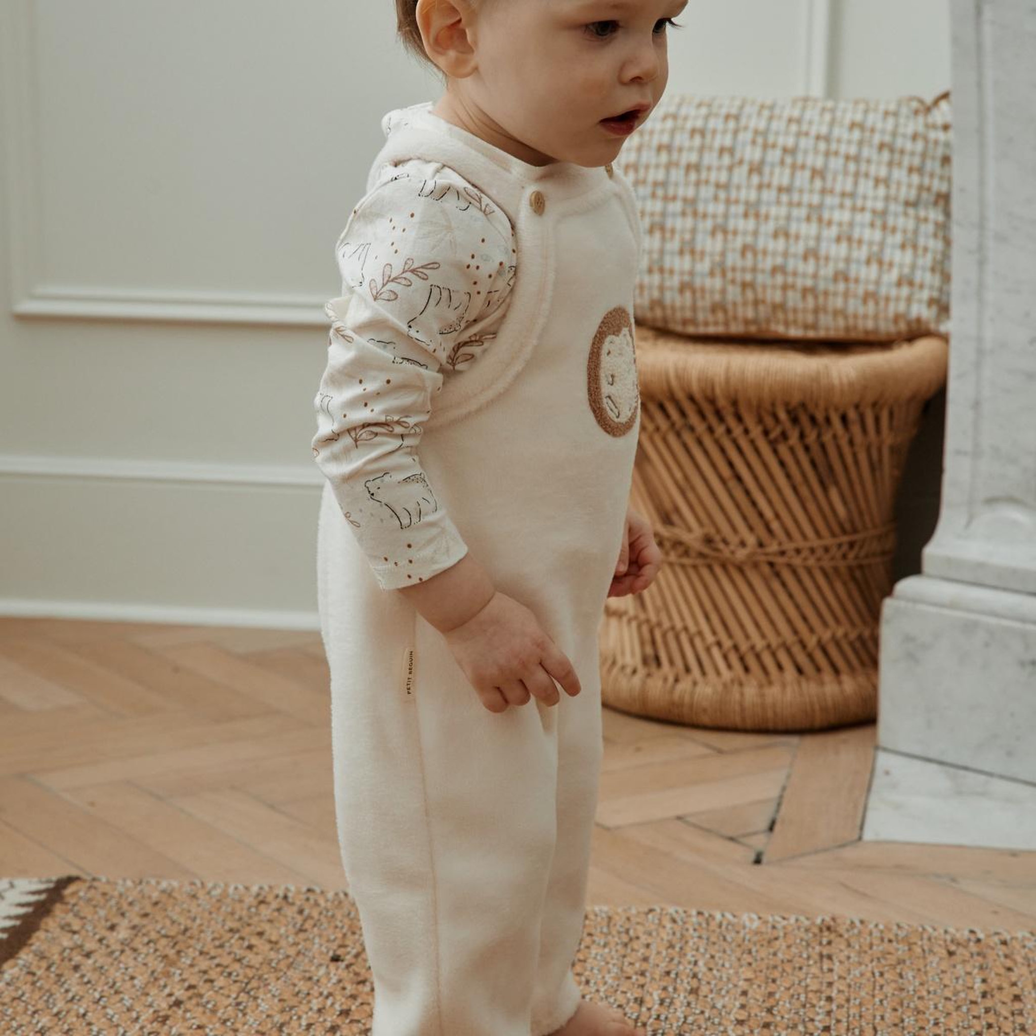 Voir la diapositive 5 : Petit Béguin Salopette bébé en molleton ultra chaud envolée de bisous