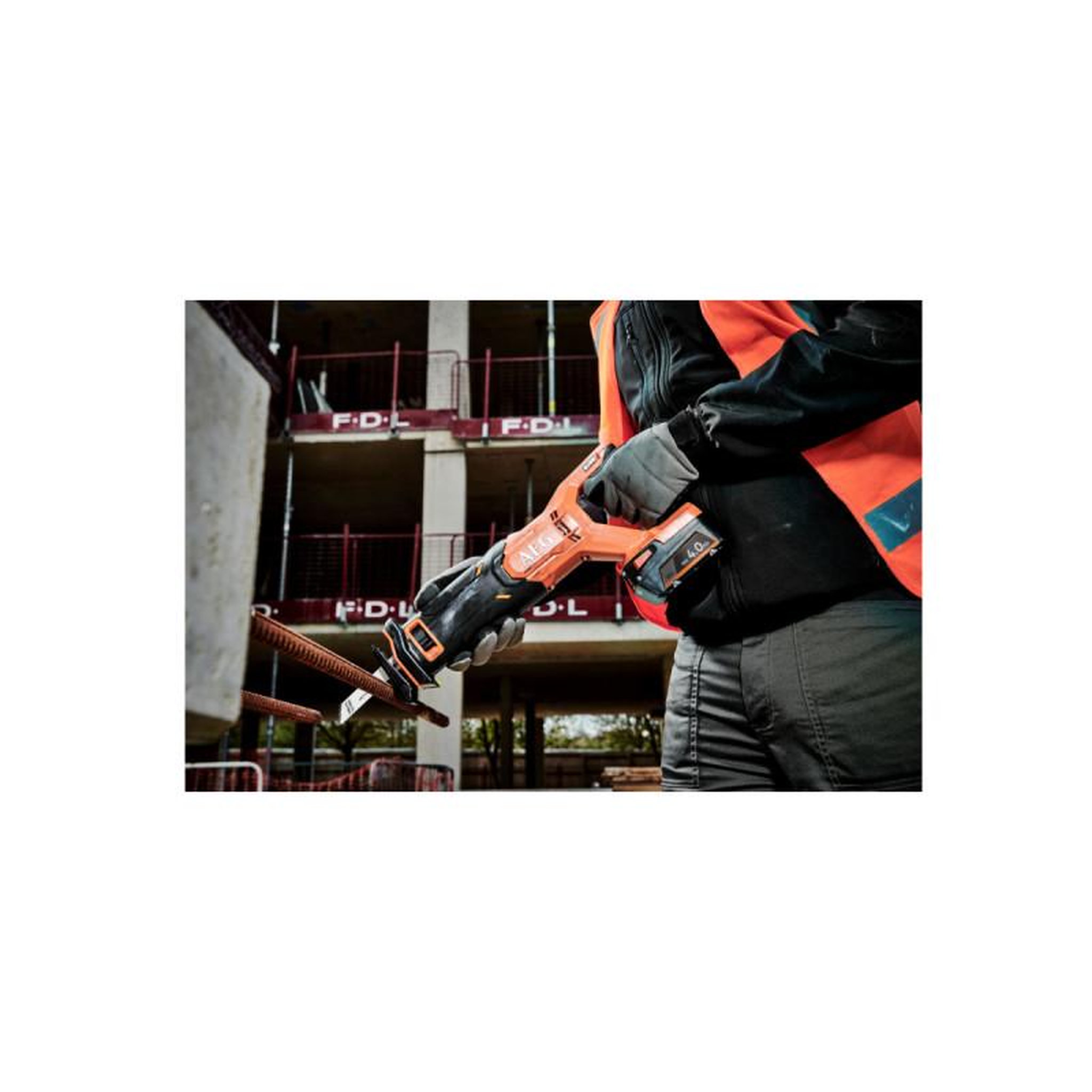 Voir la diapositive 2 : AEG Pack AEG 18V - Scie sabre 28 mm - Batterie 4.0 Ah - Chargeur - Caisse de rangement