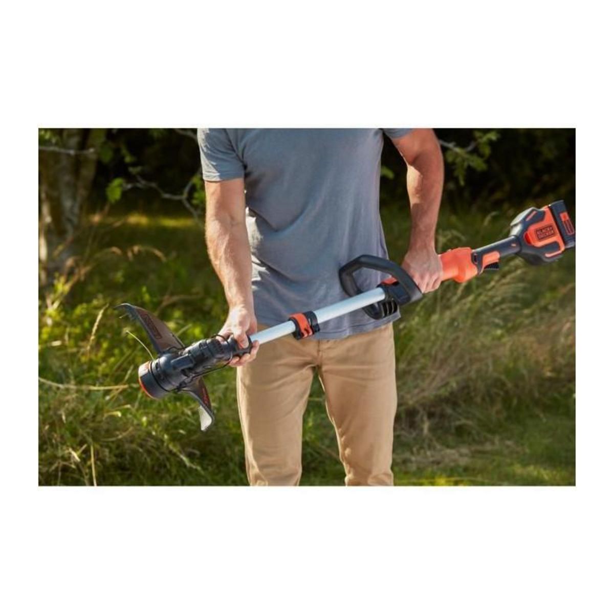 Black et Decker Coupe-bordure a batterie BLACK+DECKER - BCSTE636L1-QW - 36V - 33 cm Livre avec batterie 2,5 Ah + chargeur