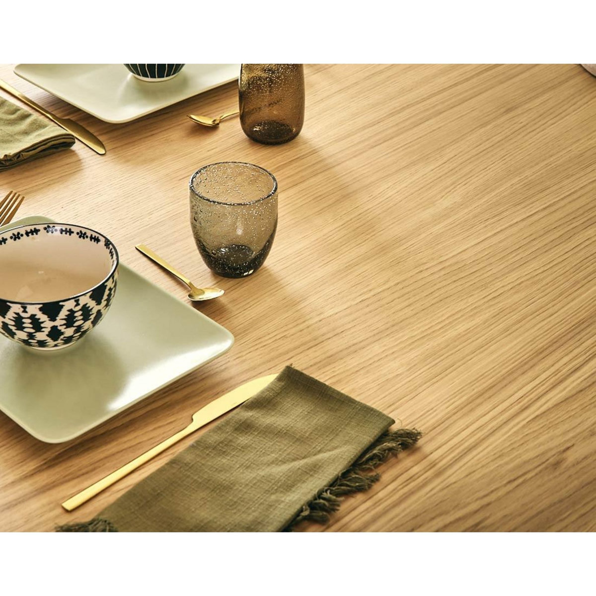 LISA DESIGN Capriccio - table à manger - extensible - bois et noir - 4 à 10 personnes - noir / bois