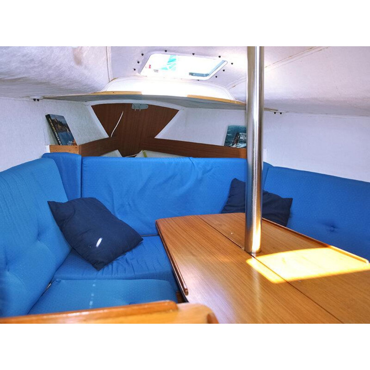 Smartbox Séjour insolite de 3 jours sur un voilier avec bouteille de vin près de Metz - Coffret Cadeau Séjour