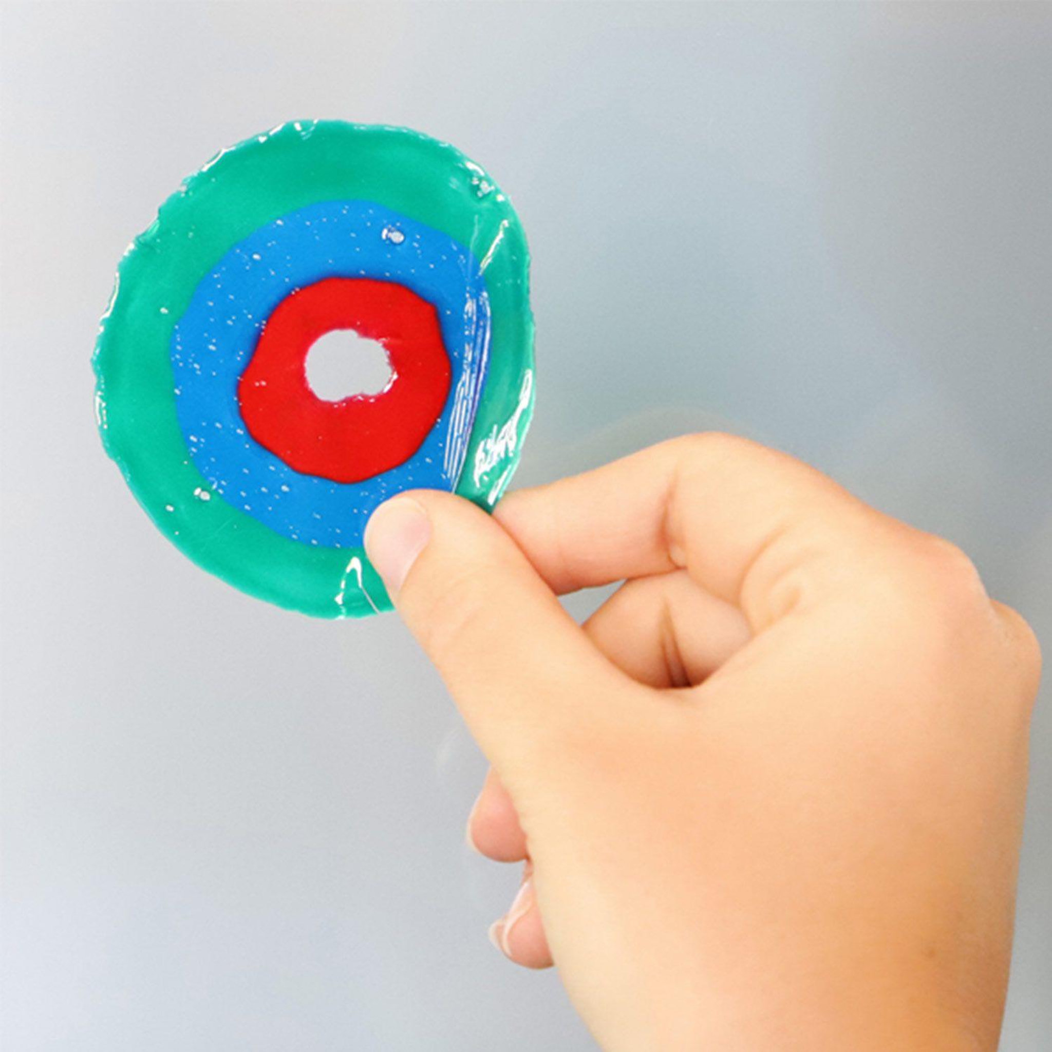 Voir la diapositive 4 : PRIMO 6 peintures pour vitres amovibles