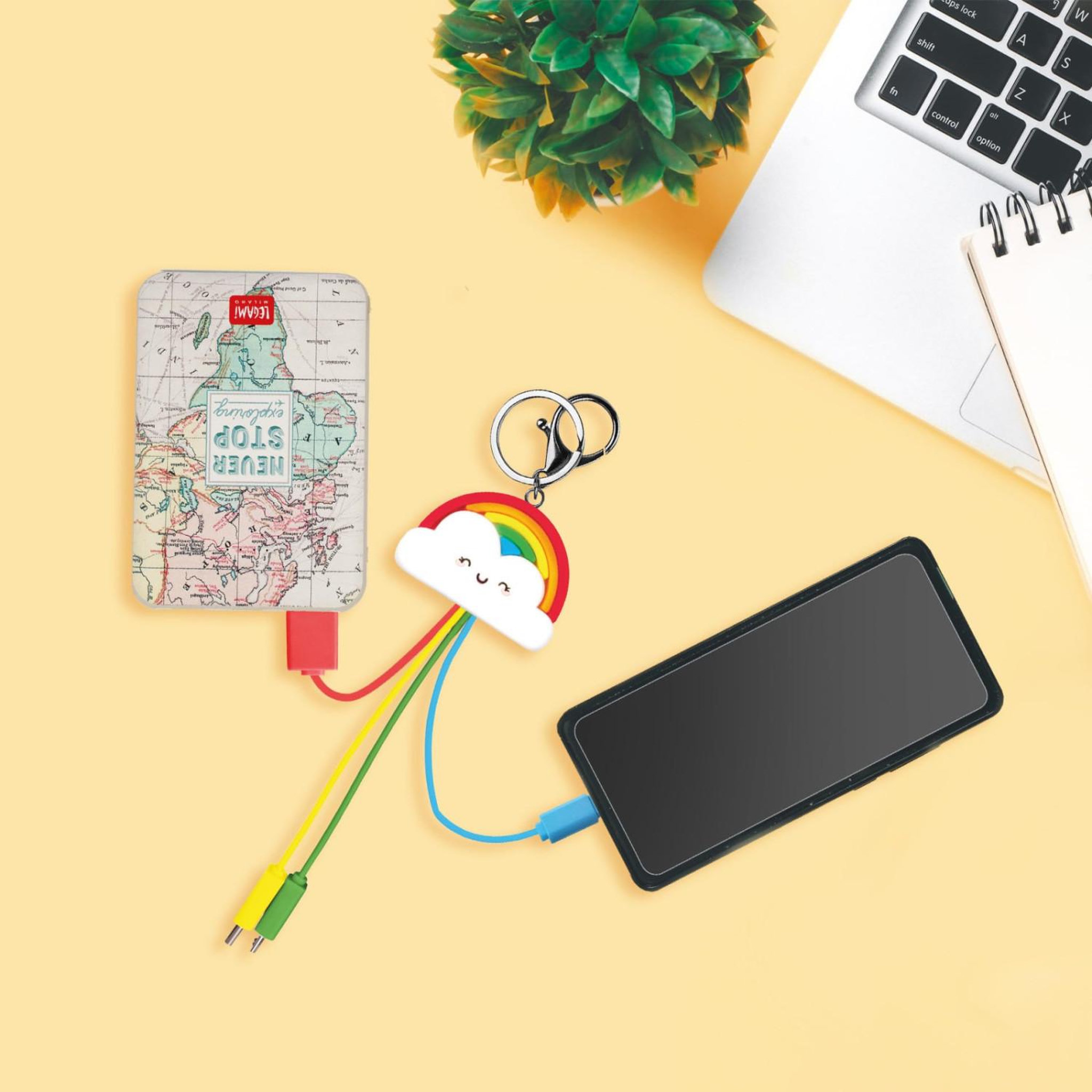 Voir la diapositive 2 : LEGAMI Legami supercharge power bank de voyage 5000 mah 2 ports type-c et 1 usb avec câble type-c inclus