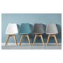 Voir la diapositive 2 : Lot de 4 chaises mix couleurs style scandinave pieds bois massif ODDA