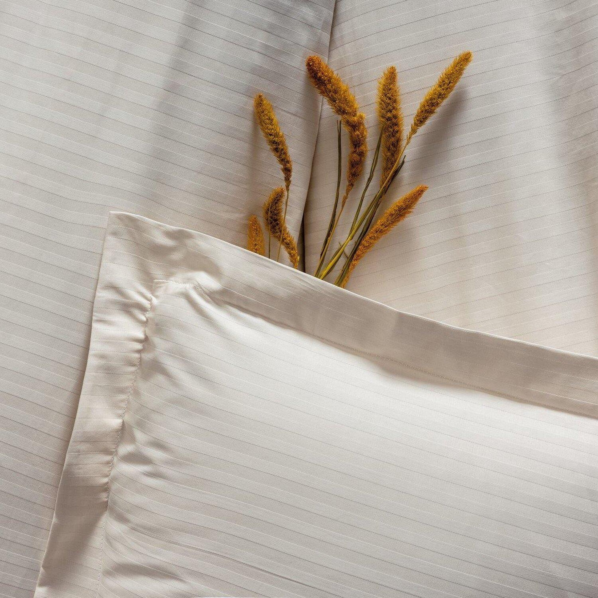 Voir la diapositive 2 : Home collection Parure de lit avec taie(s) 100 % satin de coton Stripe