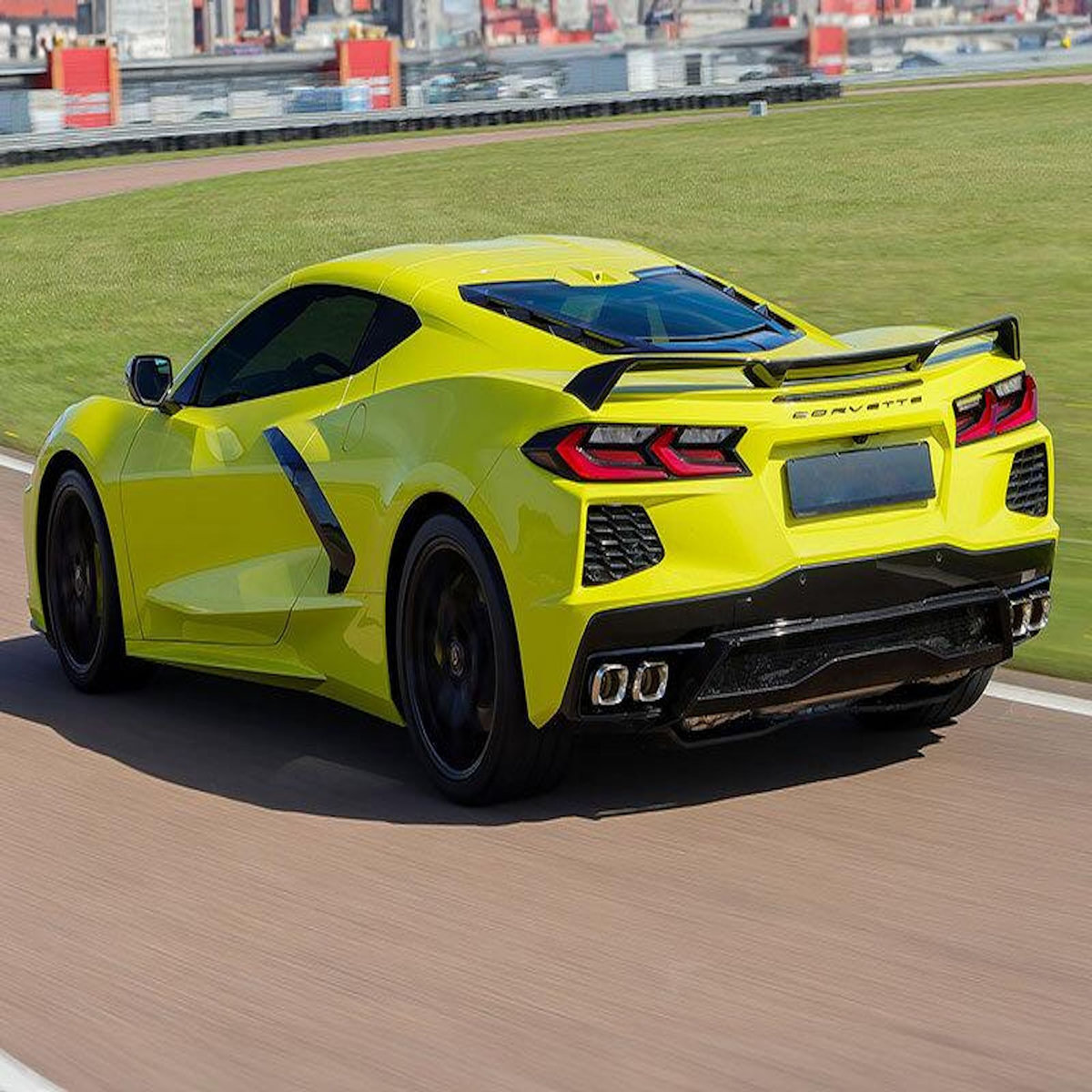 Smartbox Stage de pilotage : 5 tours sur le circuit de Nogaro en Corvette C8 - Coffret Cadeau Sport & Aventure