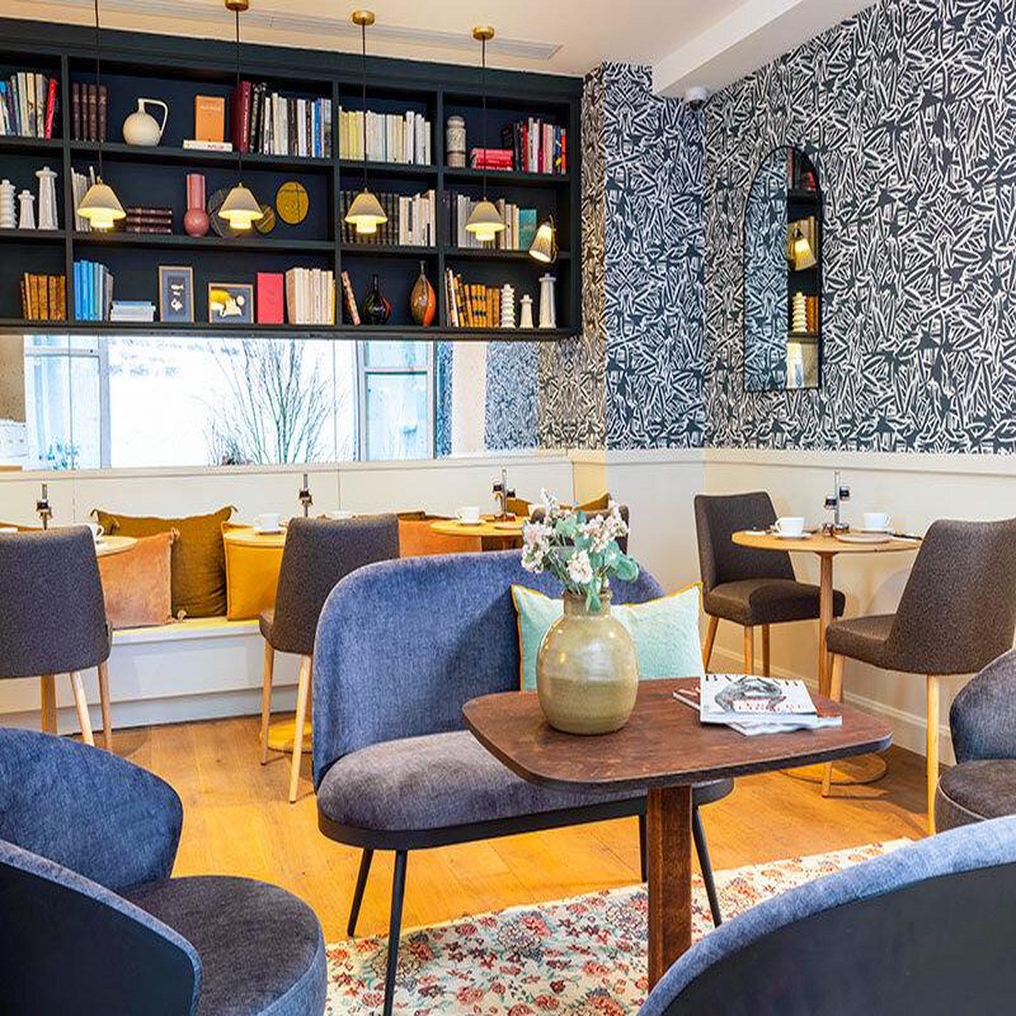 Voir la diapositive 4 : Smartbox 2 jours en hôtel 4* avec cocktail et accès privatif à l'espace détente au cœur de paris - coffret cadeau séjour