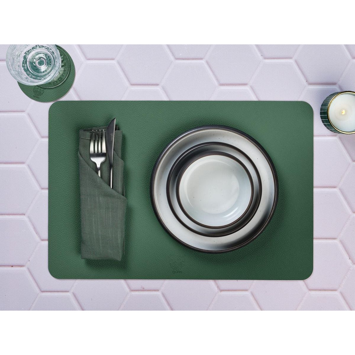 BJORN Sous-verre rond réversible - 6 pièces - Cuir recyclé jaune moutarde et vert sapin