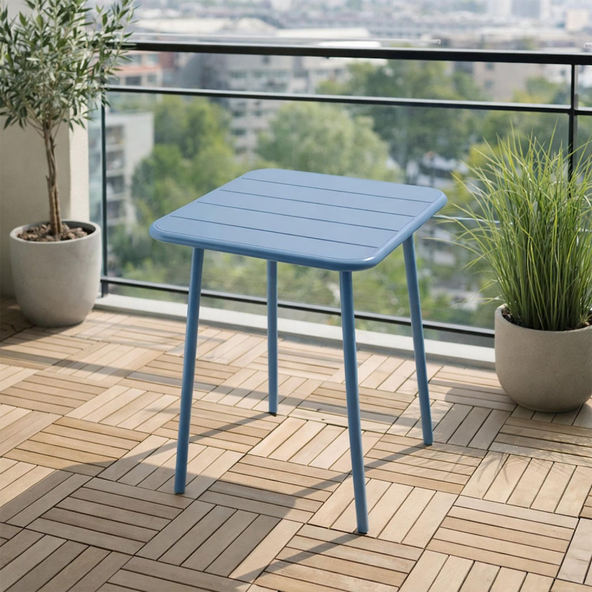 CONCEPT USINE Table carrée 2 places 50x50cm bleu BERGAME