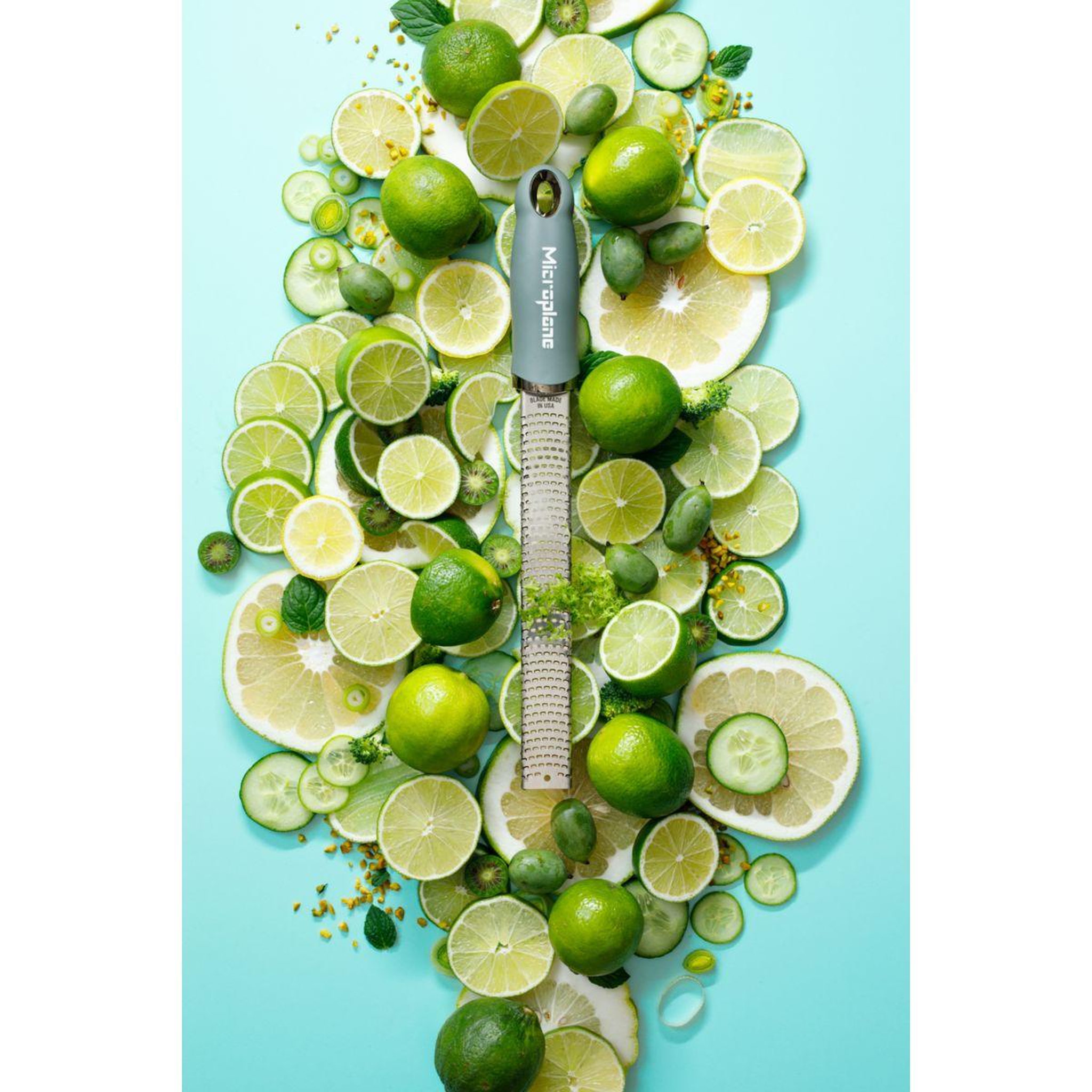 Voir la diapositive 5 : MICROPLANE Zesteur premium vert eukalyptus