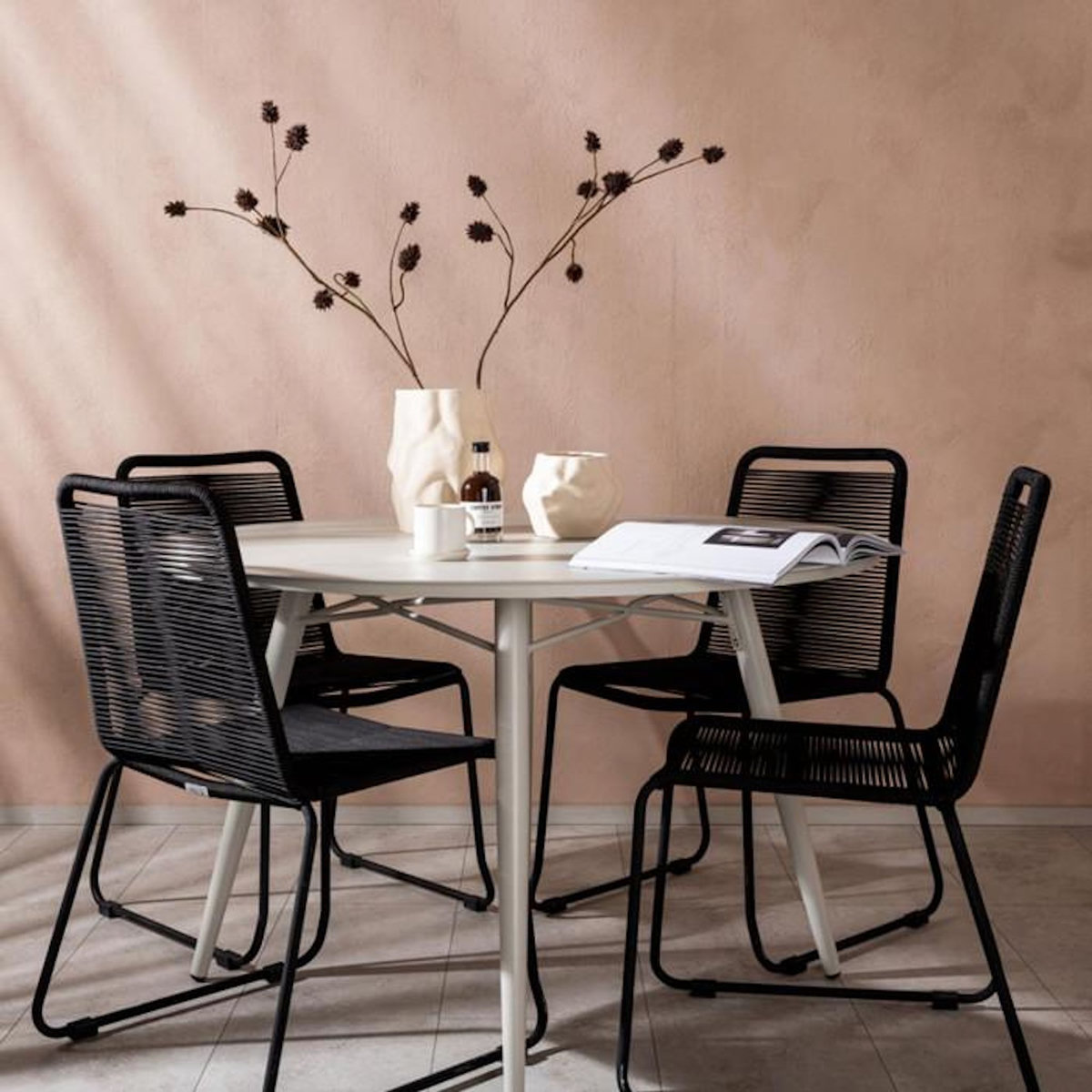 Paris Prix Ensemble Table de Jardin & 4 Chaises  Lina & Lindos  120cm Beige & Noir