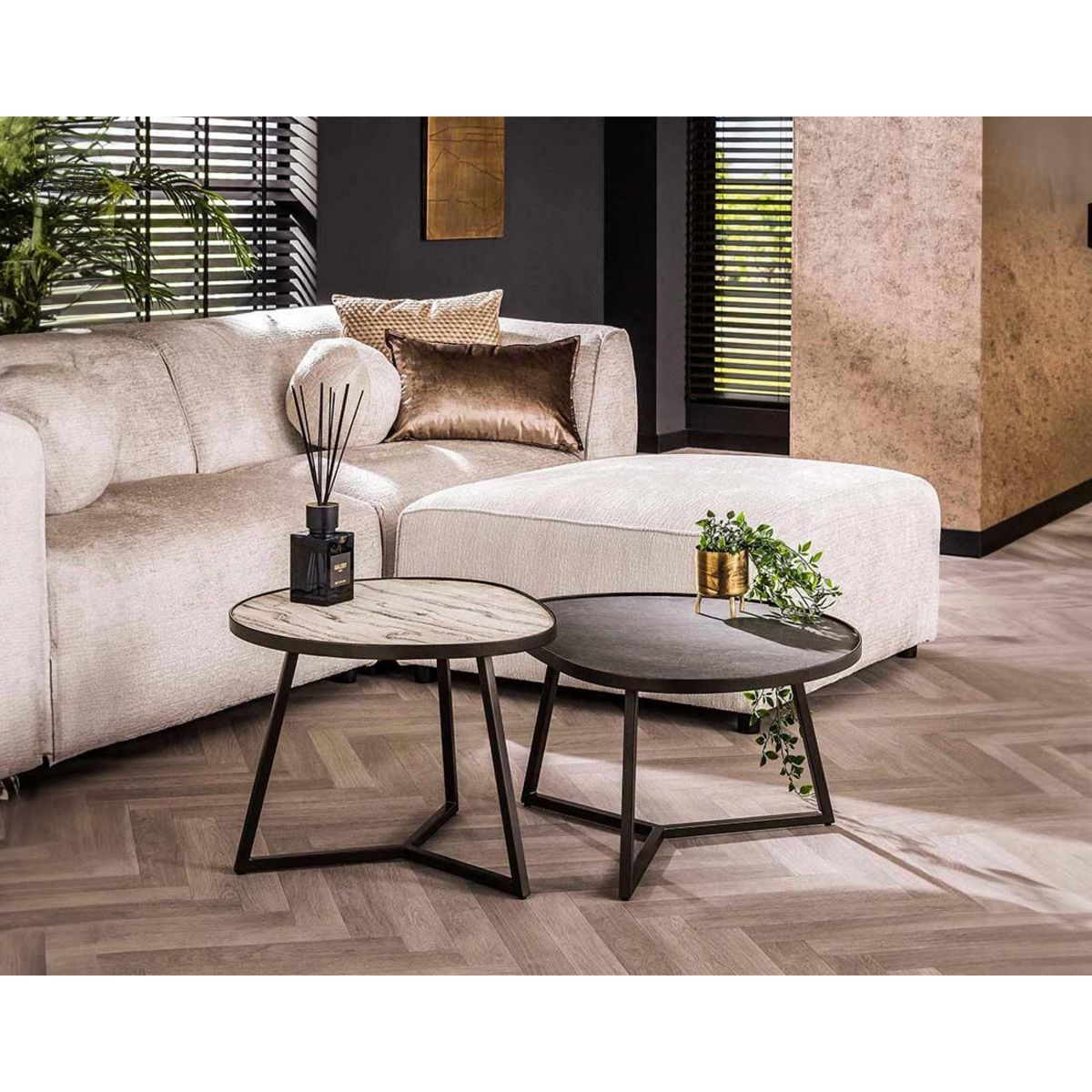 LISA DESIGN Haryana - lot de 2 tables basses - effet marbre