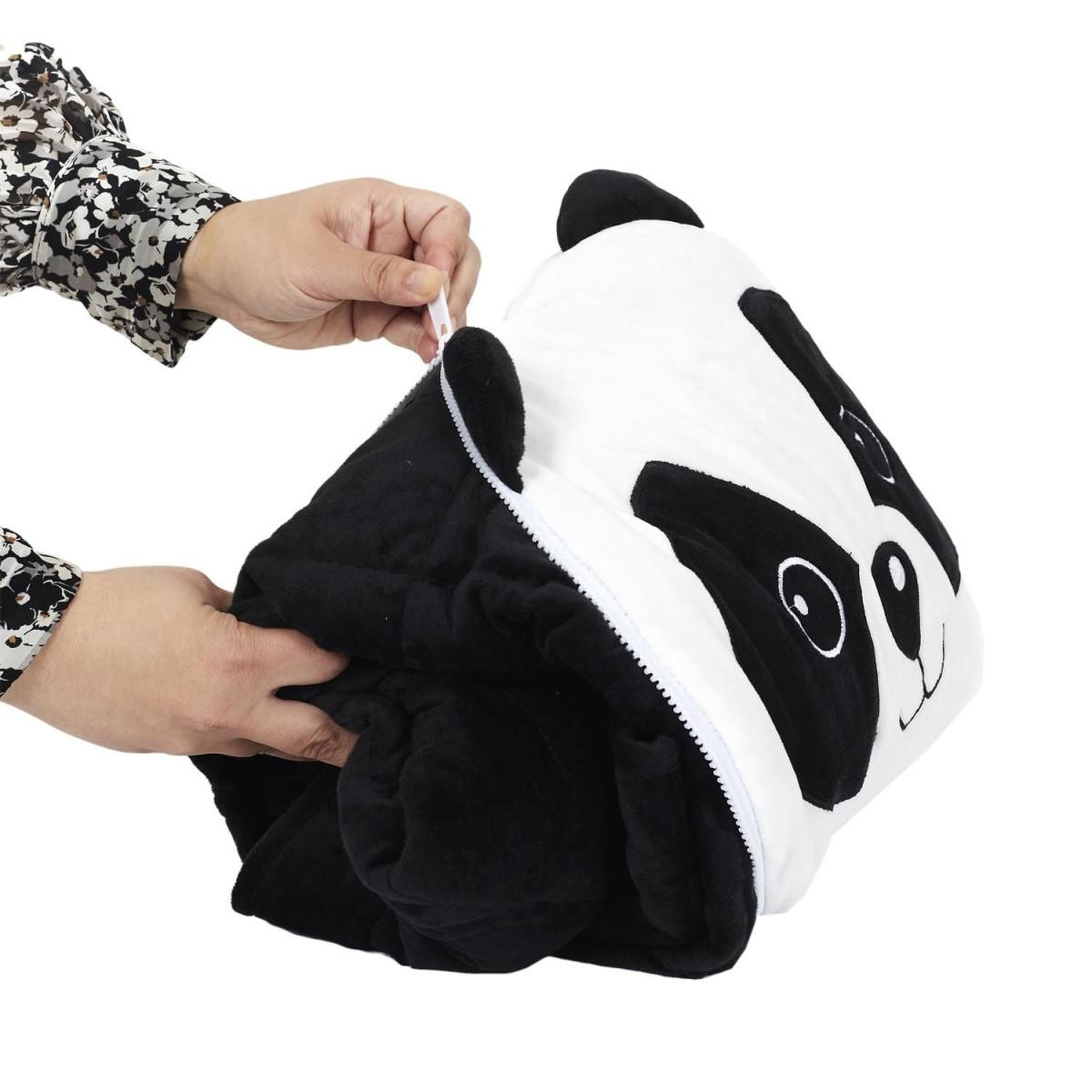 Voir la diapositive 3 : HOME DECO KIDS Peluche couverture  panda  100x165cm blanc & noir
