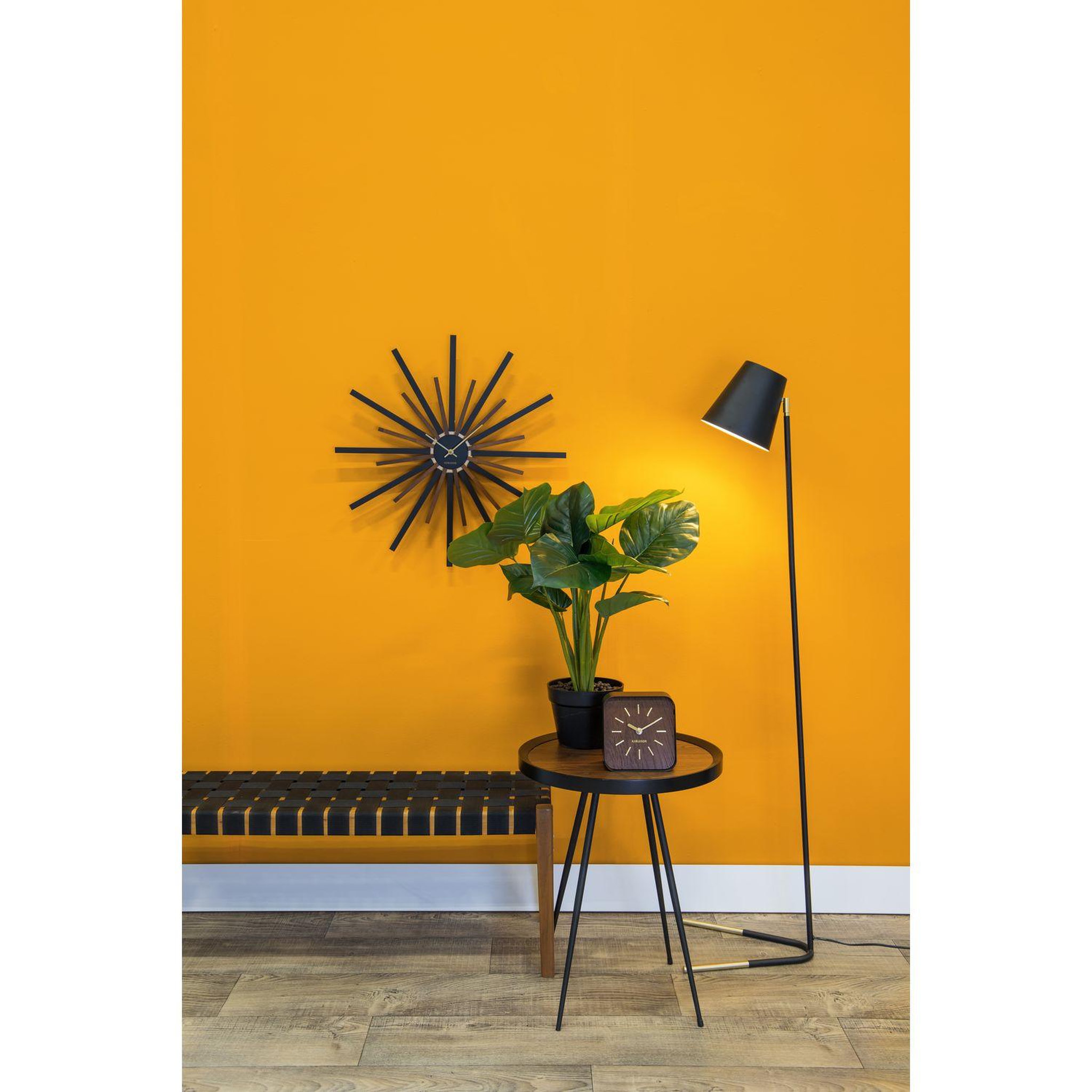 Voir la diapositive 2 : Leitmotiv Lampadaire design noble