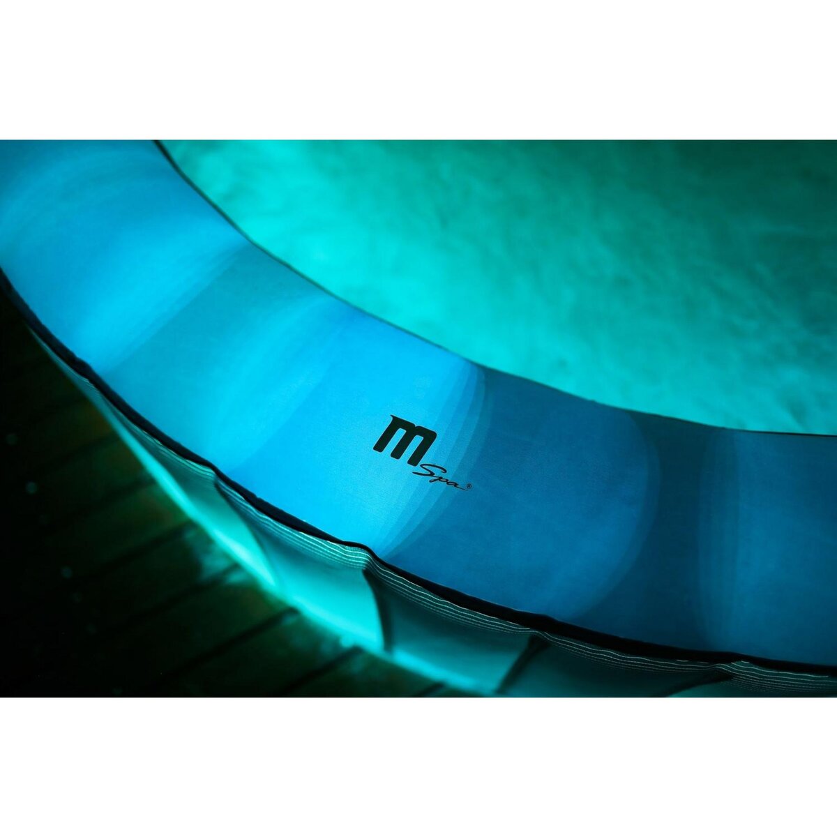 CONCEPT USINE Spa gonflable LED 6 personnes MENORCA