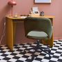 Voir la diapositive 3 : SWEEEK Chaise de bureau à roulettes velours côtelé , L 60 x P 62 x H 89 / 99cm