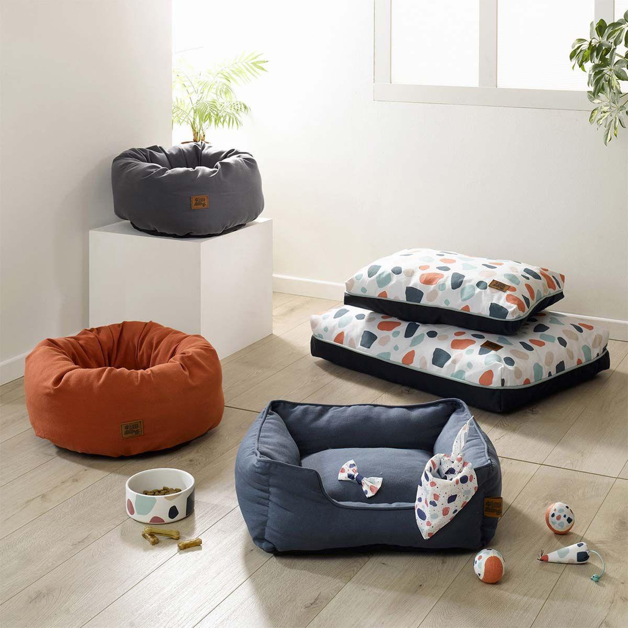 Voir la diapositive 3 : LOVE STORY Jouet souris pour chat  terrazzo  20cm multicolore