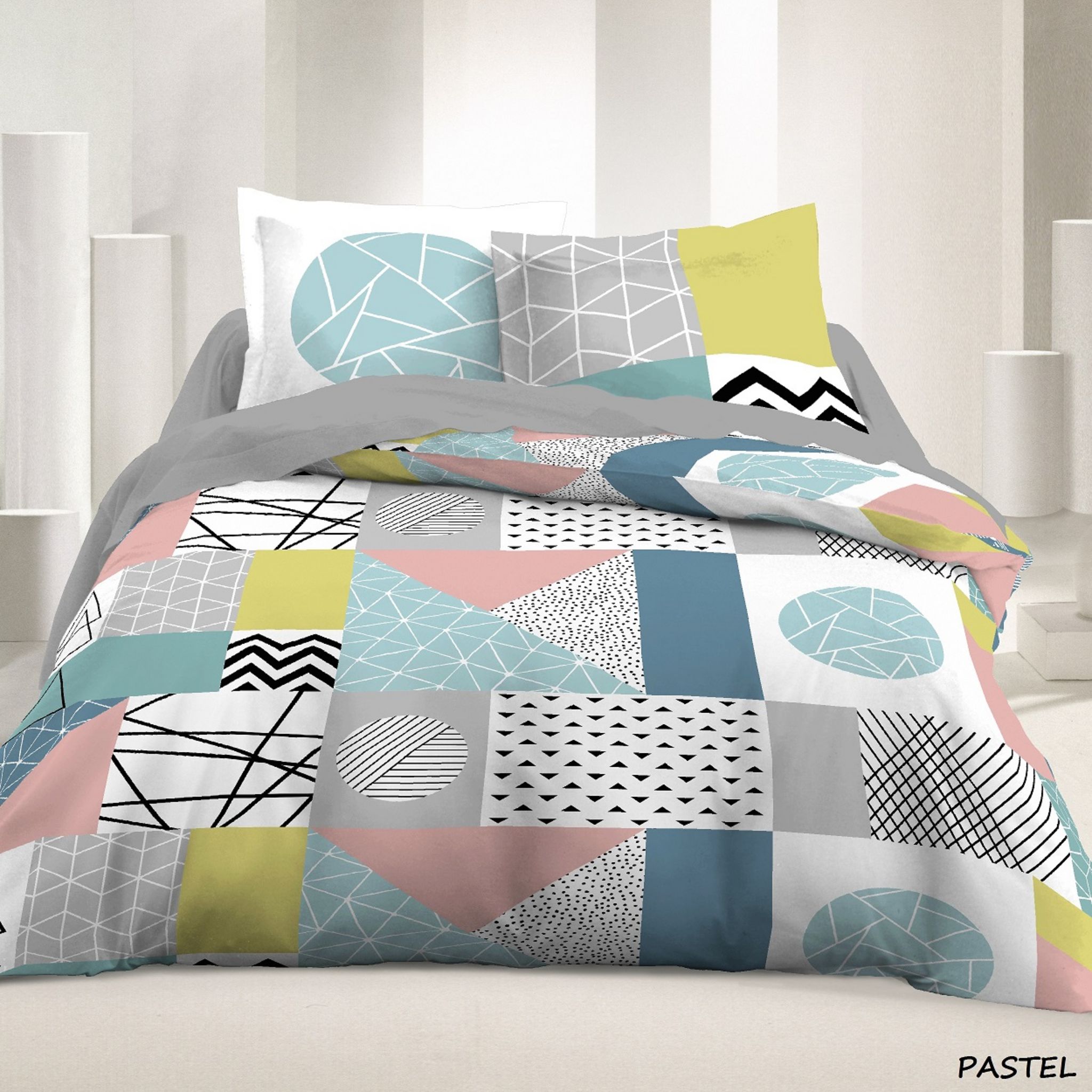 Couette HOMEROKK Paris Motif Ville, 2 Places, 220x240 Cm, 100% Polyester, Neuve