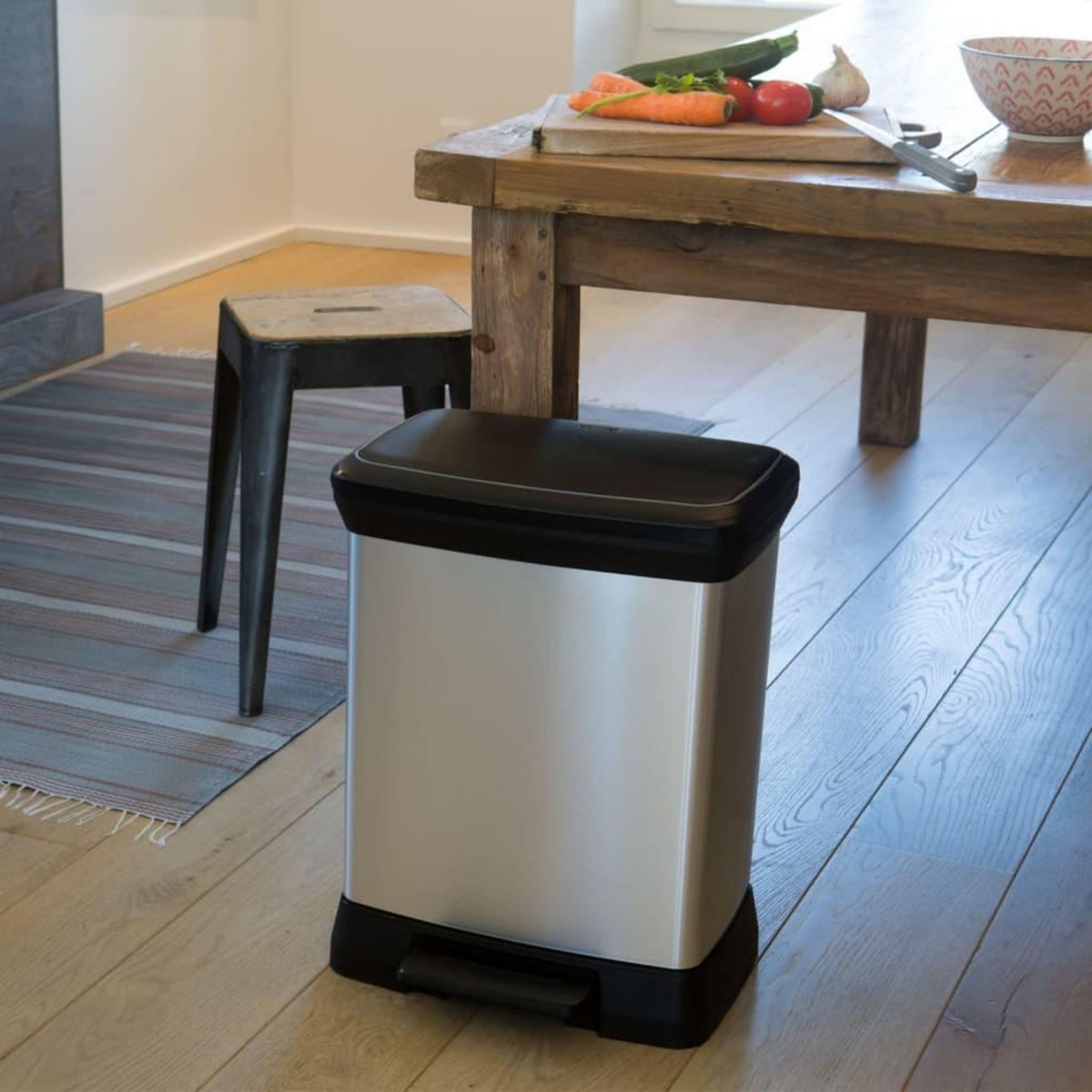 CURVER Curver Poubelle a pedale Deco Rectangulaire 30 L Argente