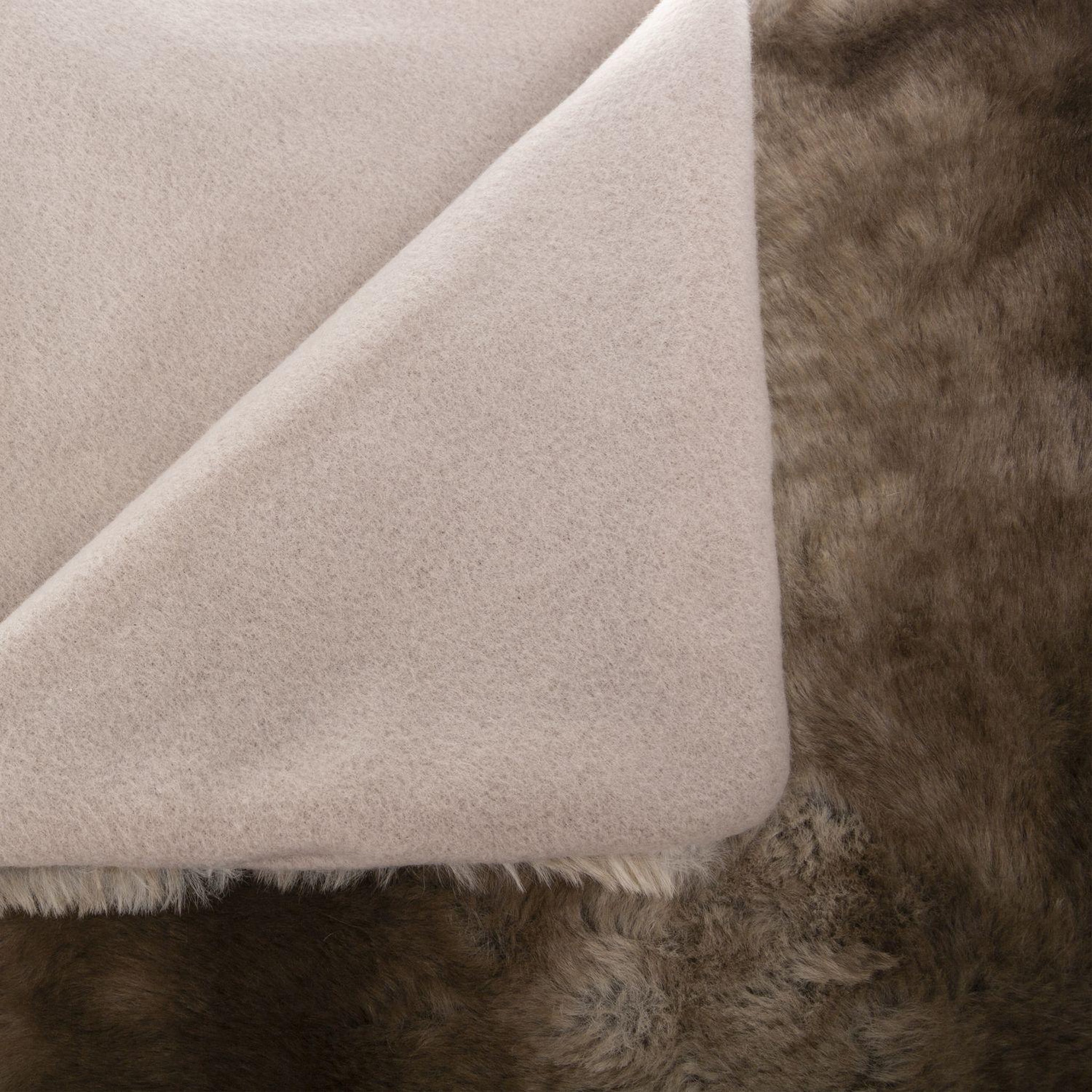 Voir la diapositive 2 : ATMOSPHERA Plaid imitiation fourrure collection Grizzly - 160 x 120 cm - Marron