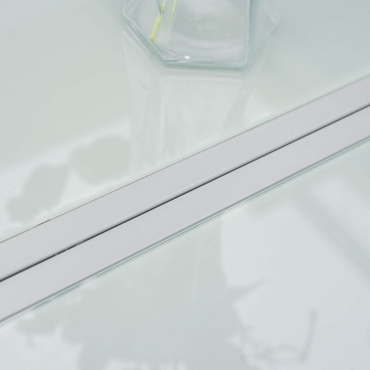 OUTSUNNY Ensemble de jardin 6 personnes chaises empilables table à manger dim. 150L x 90l x 72H cm plateau verre acier époxy textilène gris