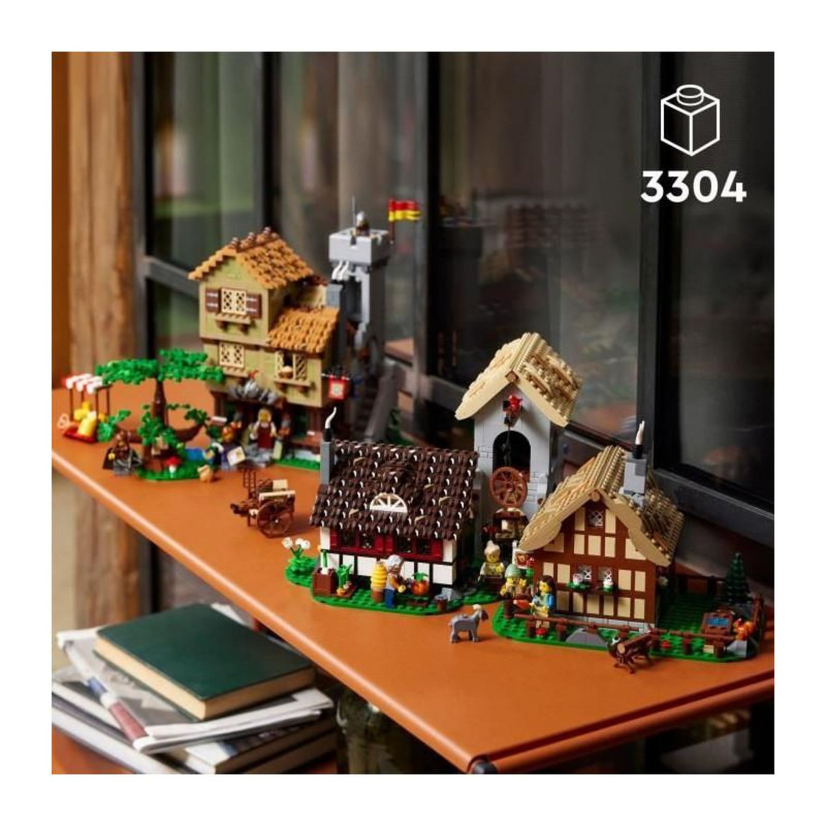 LEGO LEGO Icons 10332 La place de la ville médiévale - Décoration d'intérieur pour adultes