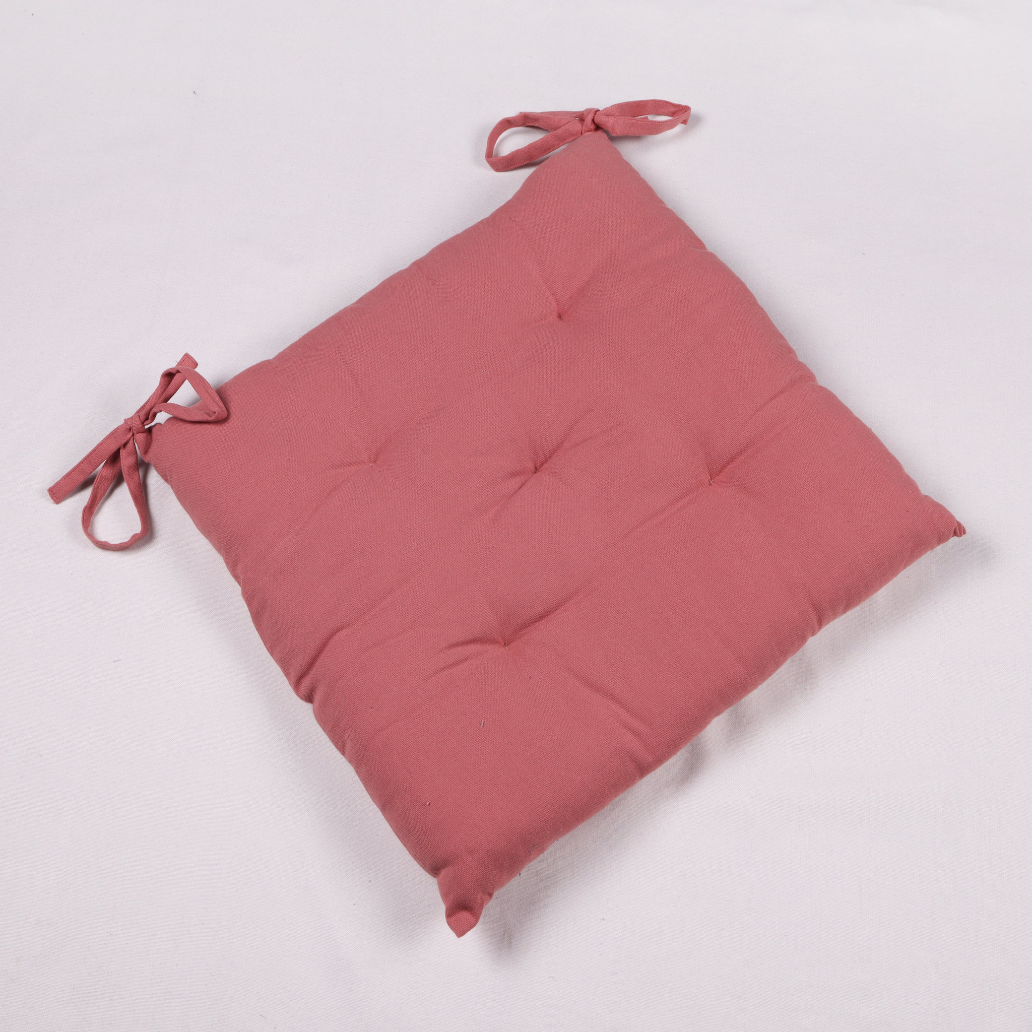 ACTUEL Galette de chaise matelassée unie en coton à nouettes
