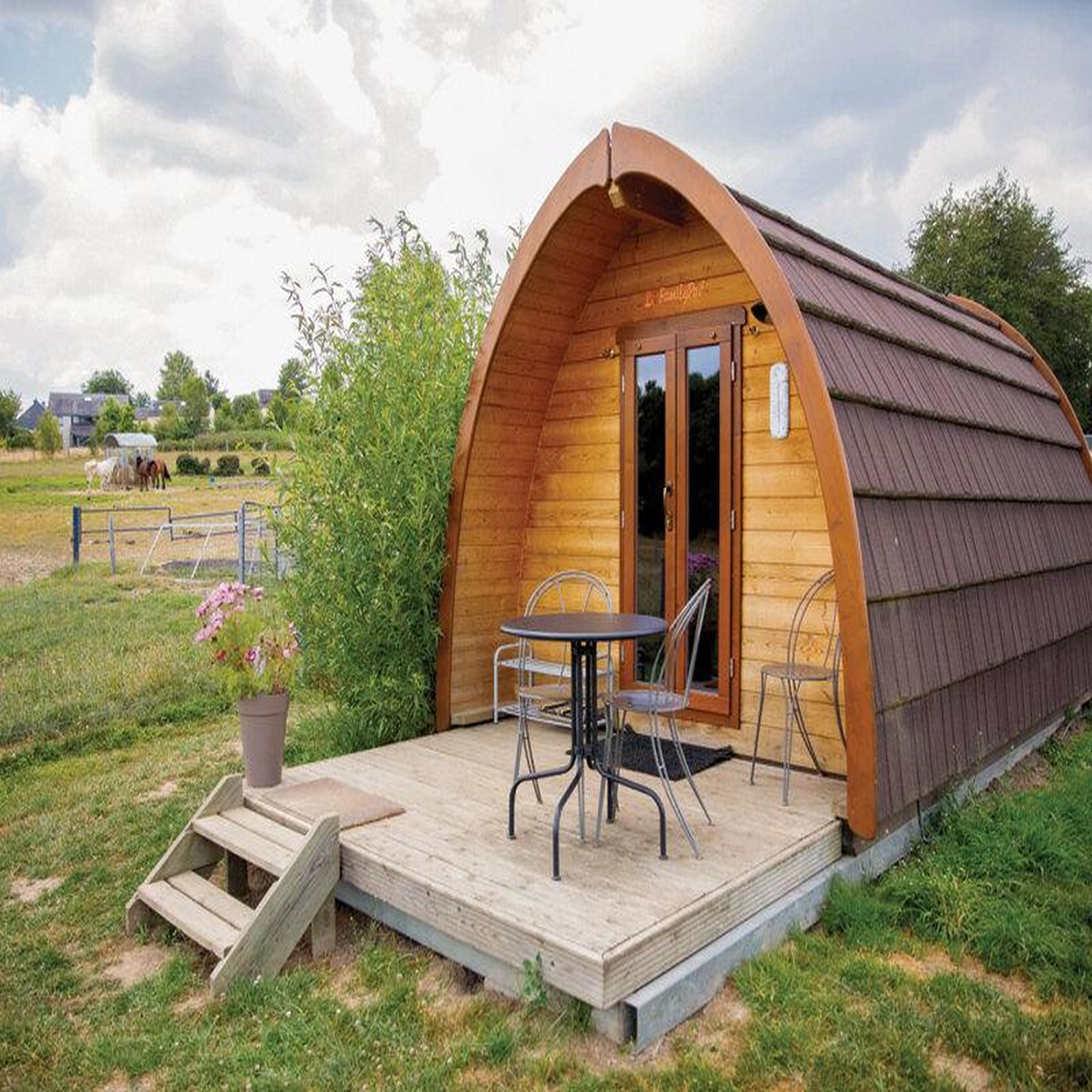 Voir la diapositive 6 : Smartbox Séjour nature et insolite - coffret cadeau séjour