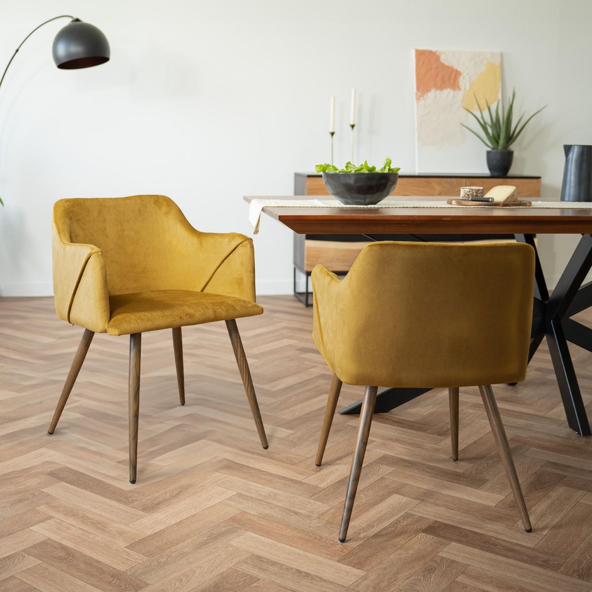 Rendez vous déco Lot de 2 chaises avec accoudoirs en velours vert foncé - Daisy