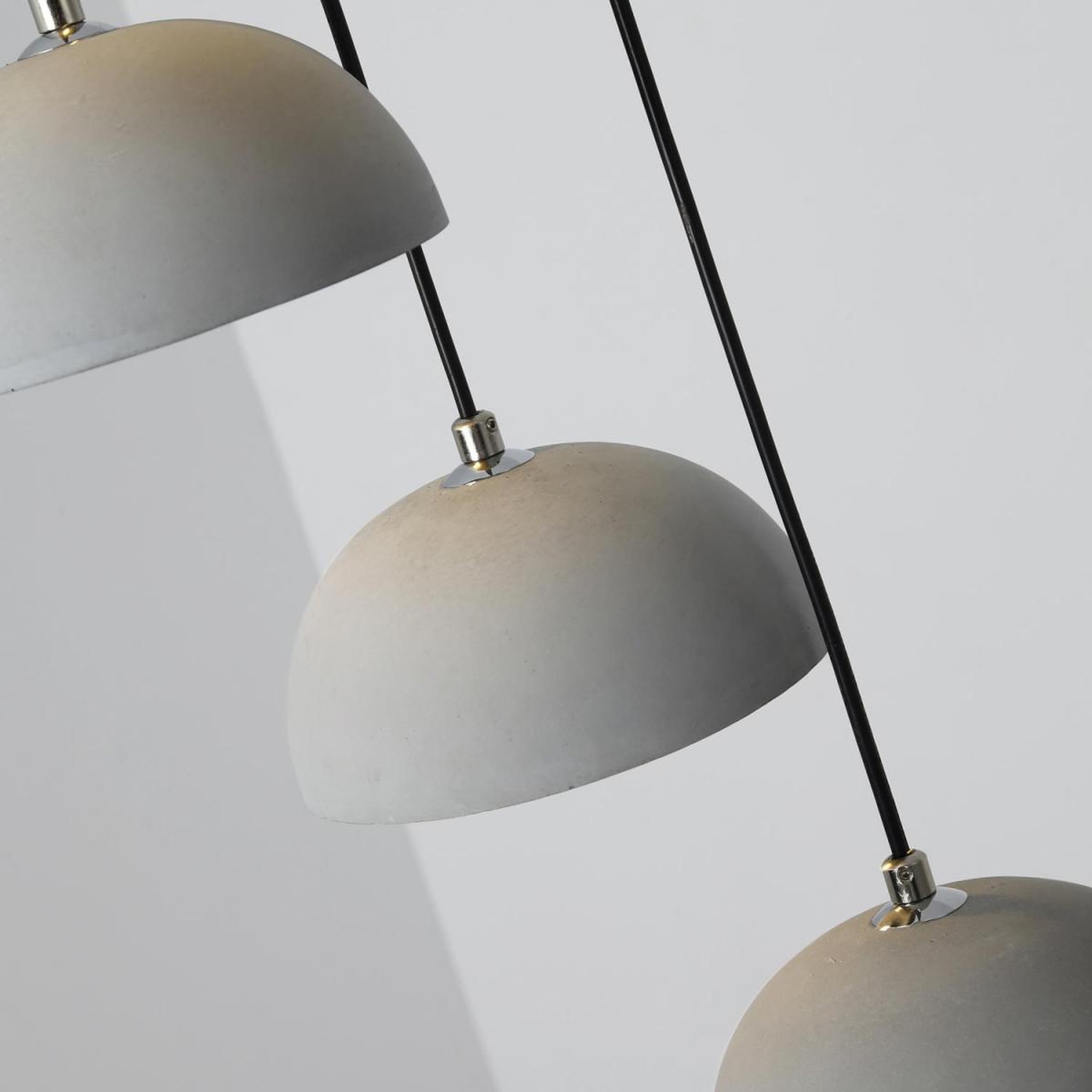 Voir la diapositive 4 : Paris Prix Suspension Design Béton  Toma  128cm Gris