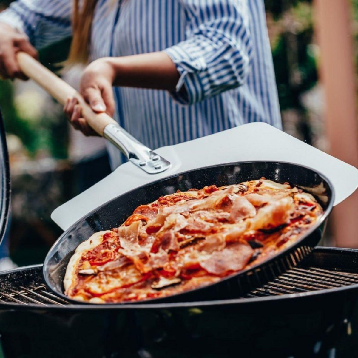 FM PROFESSIONAL Lot de 2 plaques à pizza perforées rondes, four et barbecue 32 cm FM Professional Barbecue