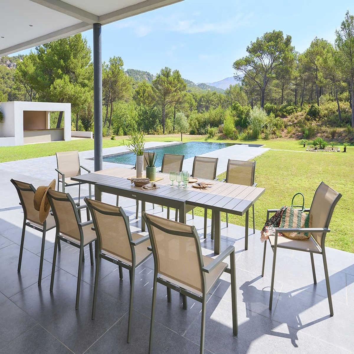 HESPERIDE Table de jardin rectangulaire extensible coulissante Evasion  8/10 places lin et laurier - Hespéride