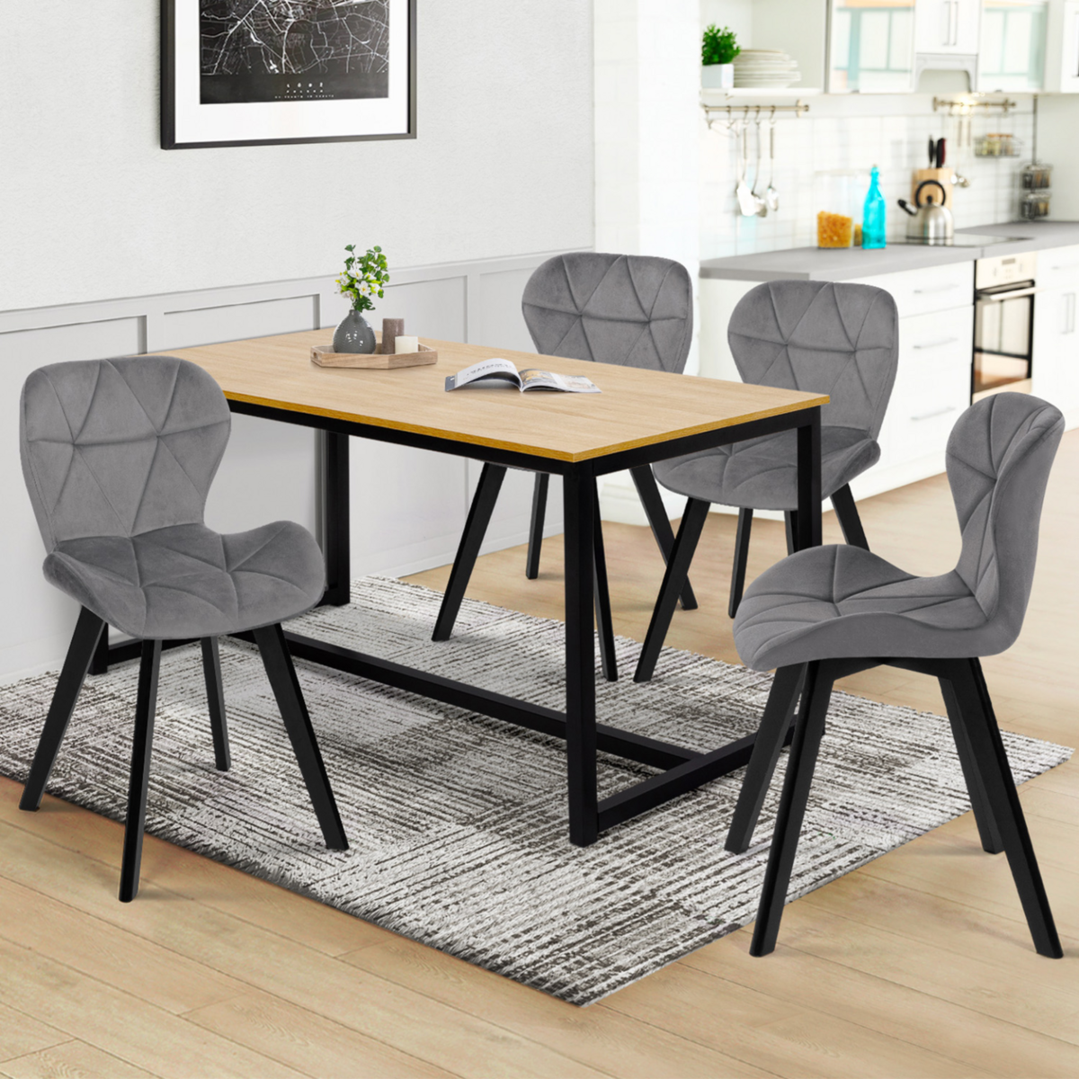 ID MARKET Lot de 4 chaises ROBINE en velours gris clair pieds noirs