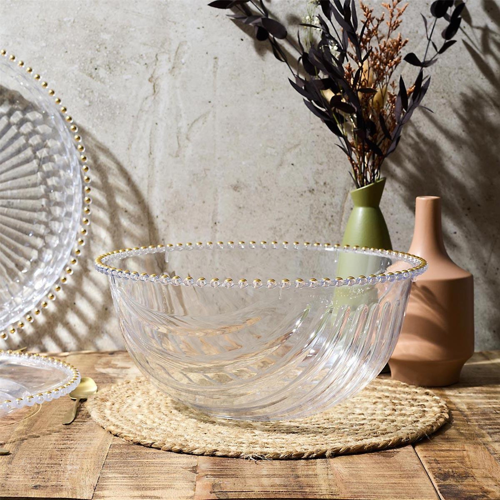 Voir la diapositive 2 : The Home Deco Factory Saladier design  sabah  32cm transparent