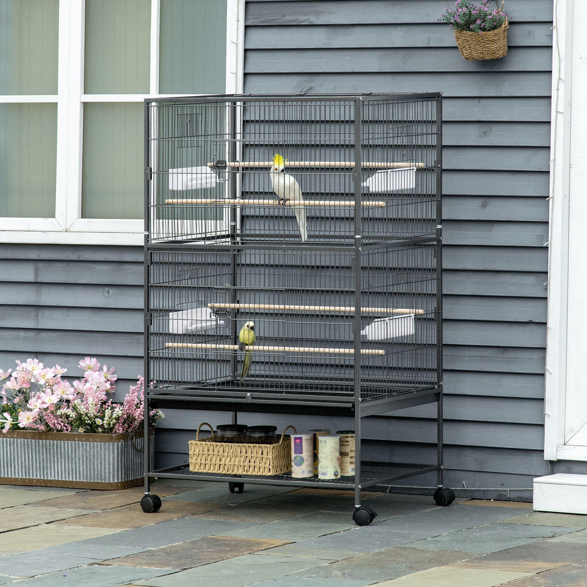 Voir la diapositive 4 : PAWHUT Cage oiseau mobile dim. 78x52x132cm - 4 perchoirs, mangeoires, plateau déjection, étagère - acier époxy gris moucheté