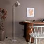 Voir la diapositive 4 : Paris Prix Lampadaire Design  Lina  150cm Beige