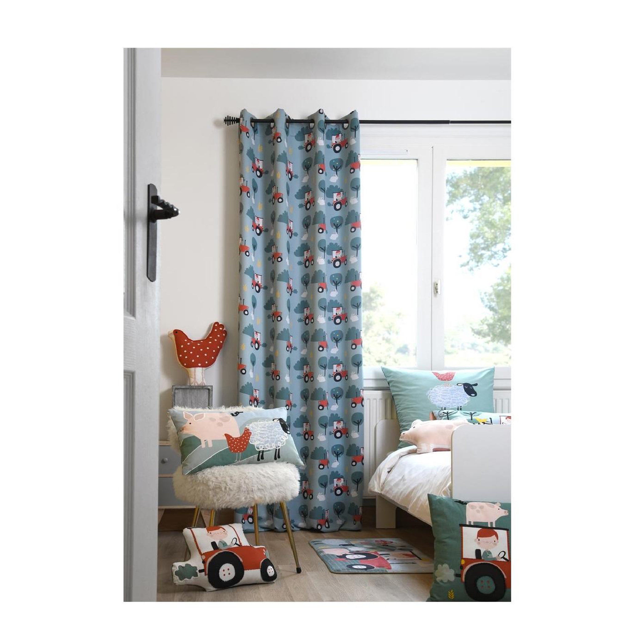 Voir la diapositive 3 : Eden Coussin le cochon de tom design et moderne