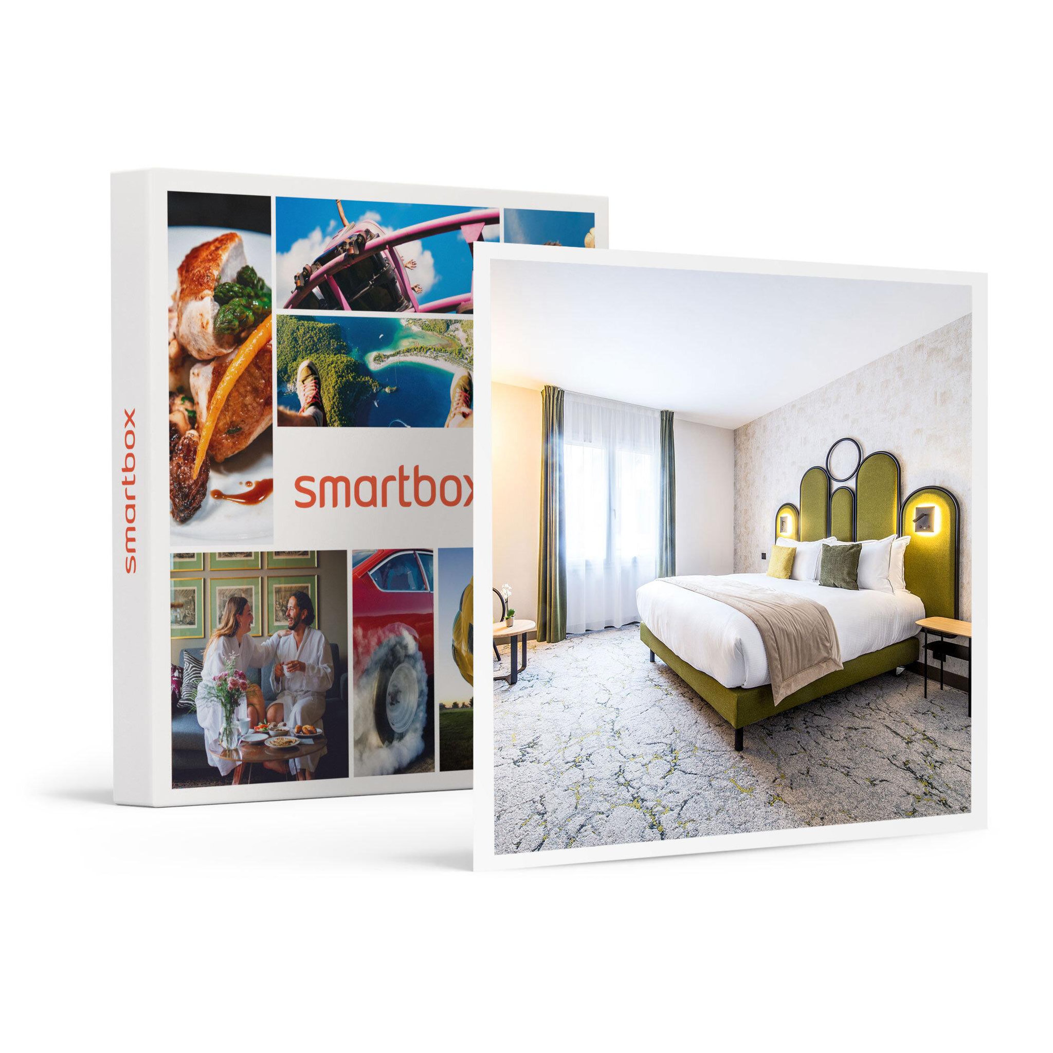 Voir la diapositive 1 : Smartbox 3 jours en hôtel avec dîner et champagne près de Reims - Coffret Cadeau Séjour