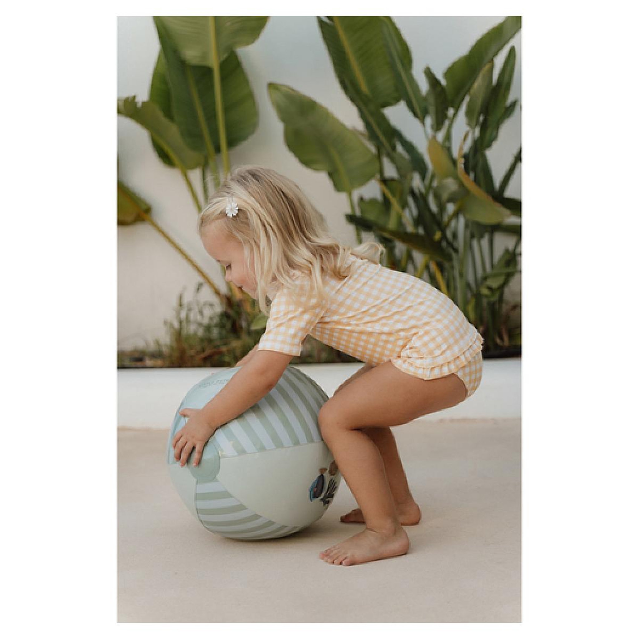 Voir la diapositive 5 : LITTLE DUTCH Ballon de plage - Fresh Greens 35 cm