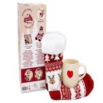 BOISSONS CHAUDES POUR PIEDS FROIDS ROUGE. COFFRET AVEC 1 PAIRE DE CHAUSSETTES DOUBLEES EN POLAIRE ET ANTIDERAPANTES, 1 MUG EN CERAMIQUE GRAVE, 1 LIVRE DE 22 RECETTES RECONFORTANTES, Gaillet Emilie