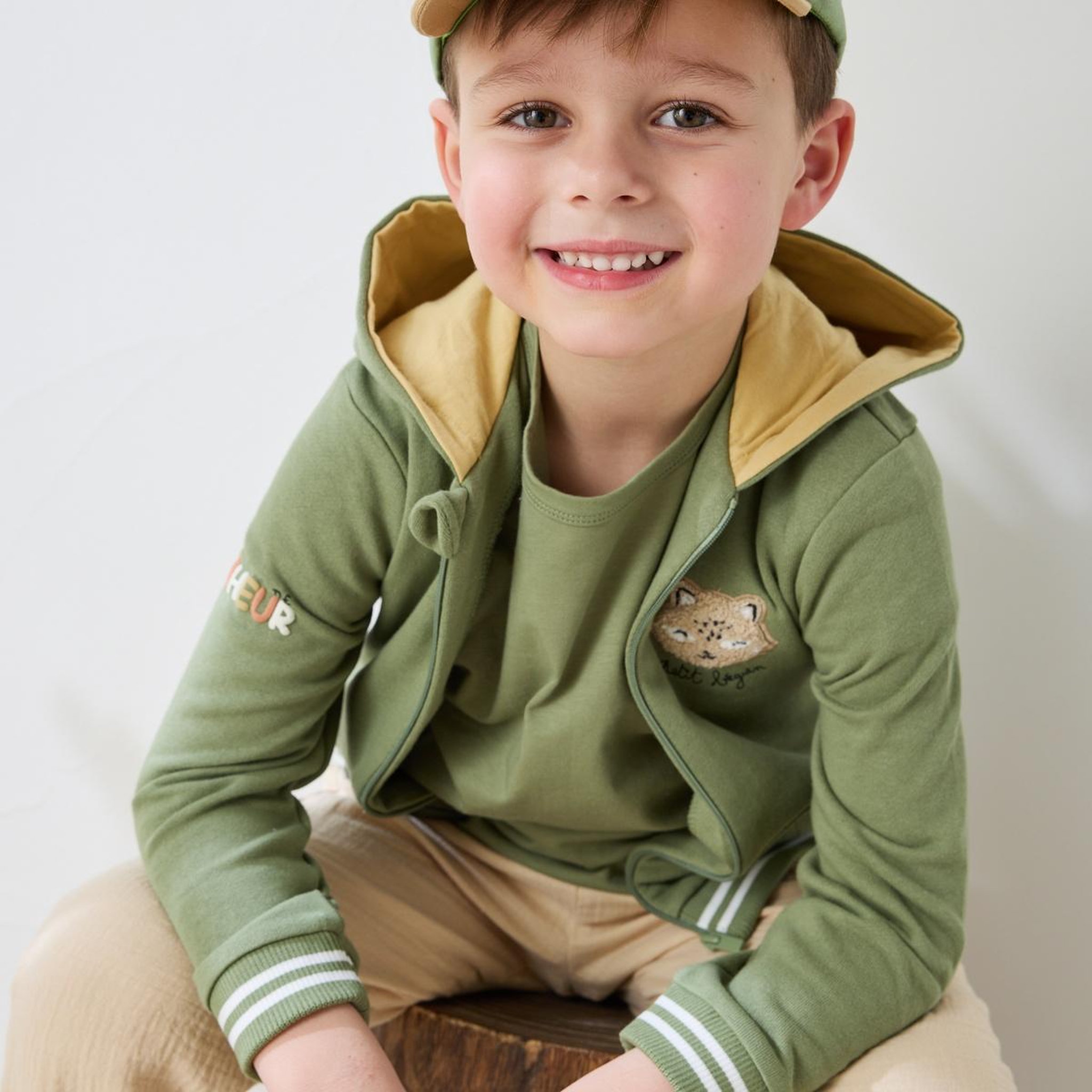 Voir la diapositive 5 : Petit Béguin Sweat à capuche enfant gabin