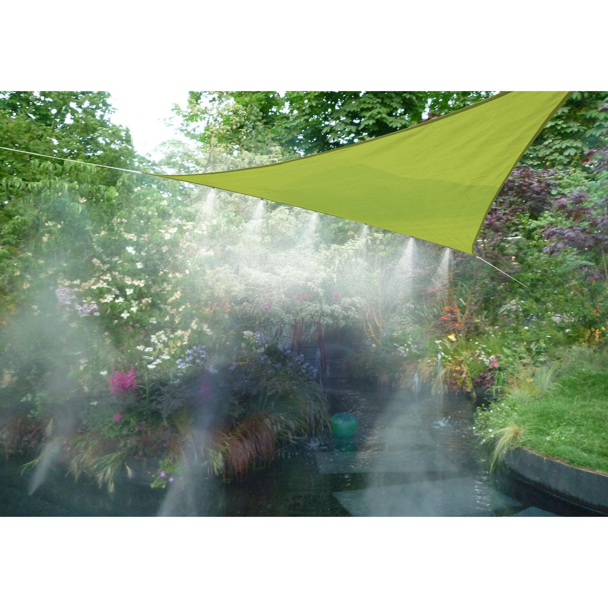 JARDILINE Voile d'ombrage traingulaire 3m60 avec brumisateur 6 buses vert