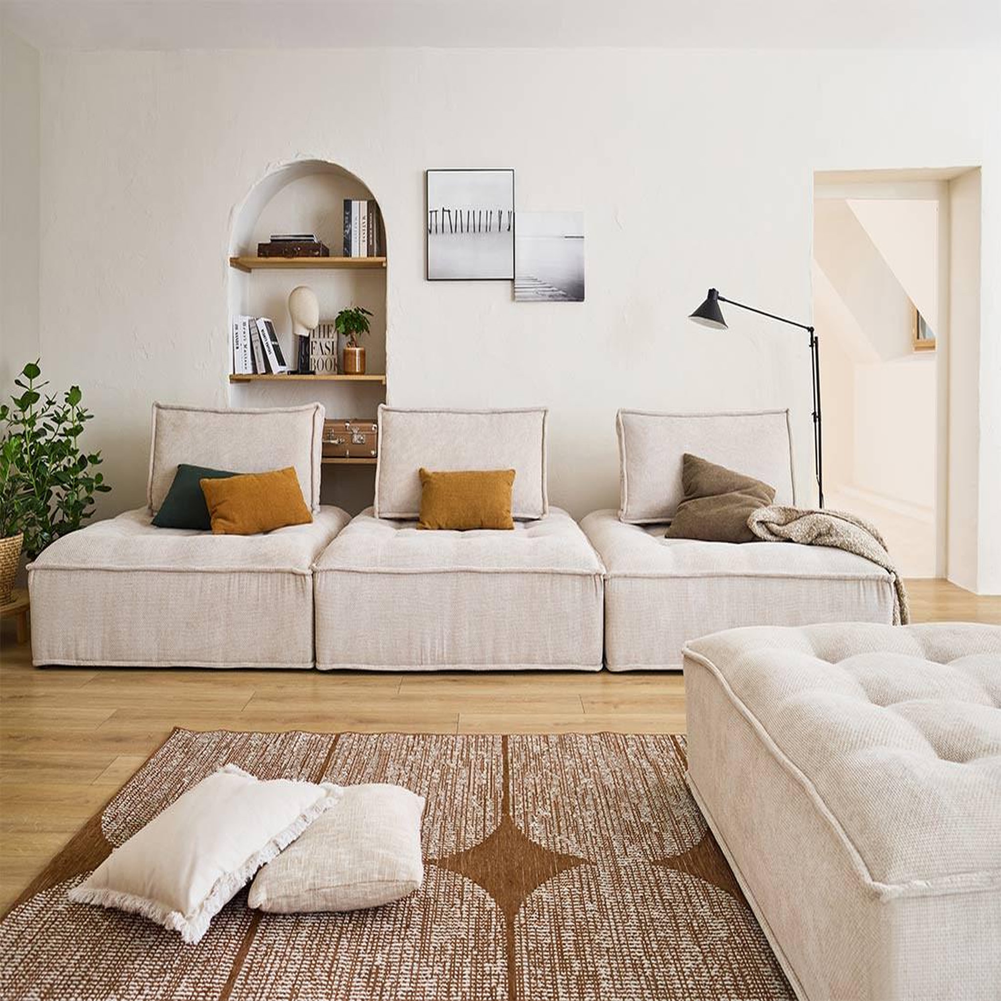 Voir la diapositive 5 : LISA DESIGN Marisol - pouf modulable - velours texturé